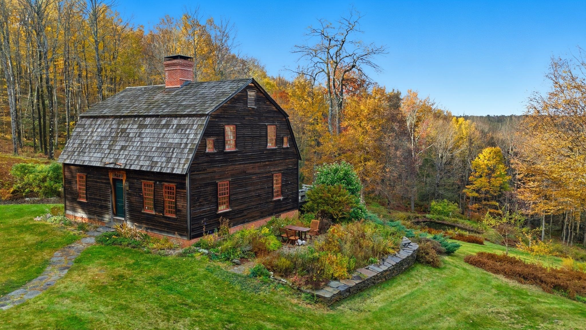 Worthington, Massachusetts, 01098, United States, 2 Bedrooms Bedrooms, ,2 BathroomsBathrooms,Residential,For Sale,1980964