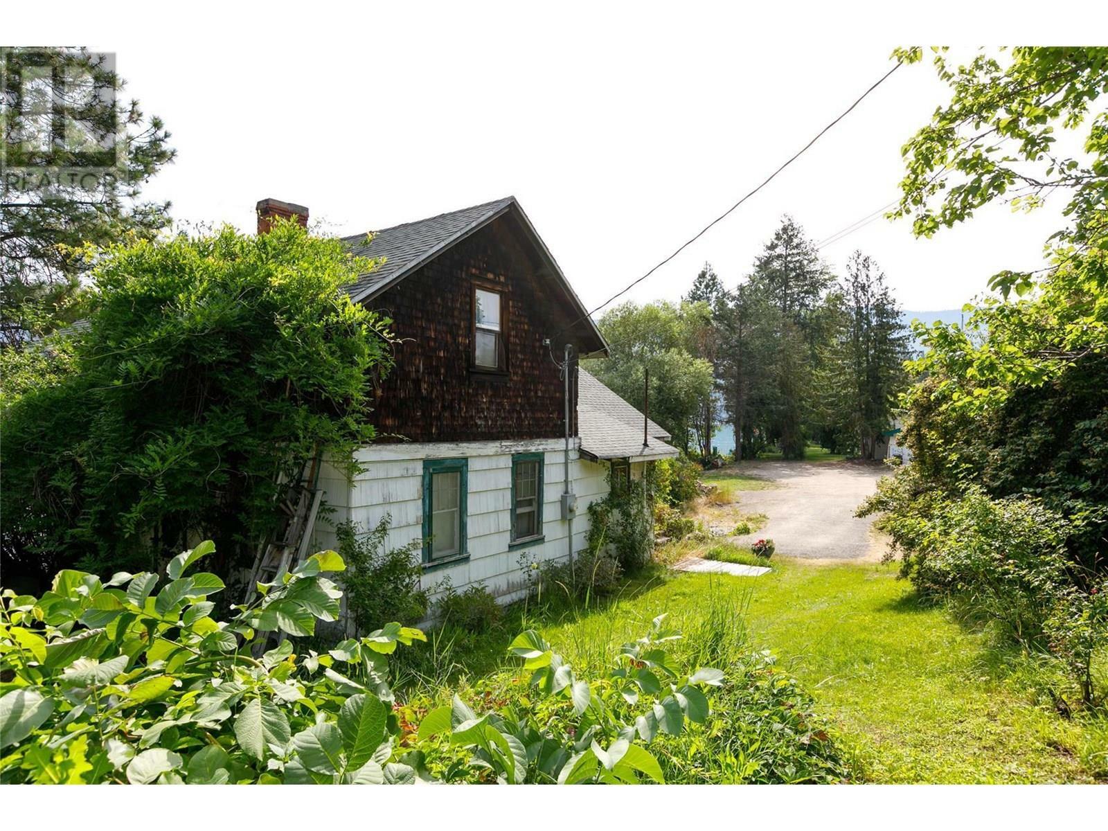 OYAMA, British Columbia, V4V 2E9, CA, 3 Bedrooms Bedrooms, ,1 BathroomBathrooms,Residential,For Sale,1961111