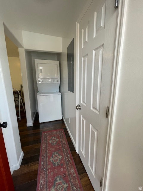 South Jordan, Utah, 84095, United States, 5 Bedrooms Bedrooms, ,3 BathroomsBathrooms,Residential,For Sale,1988282