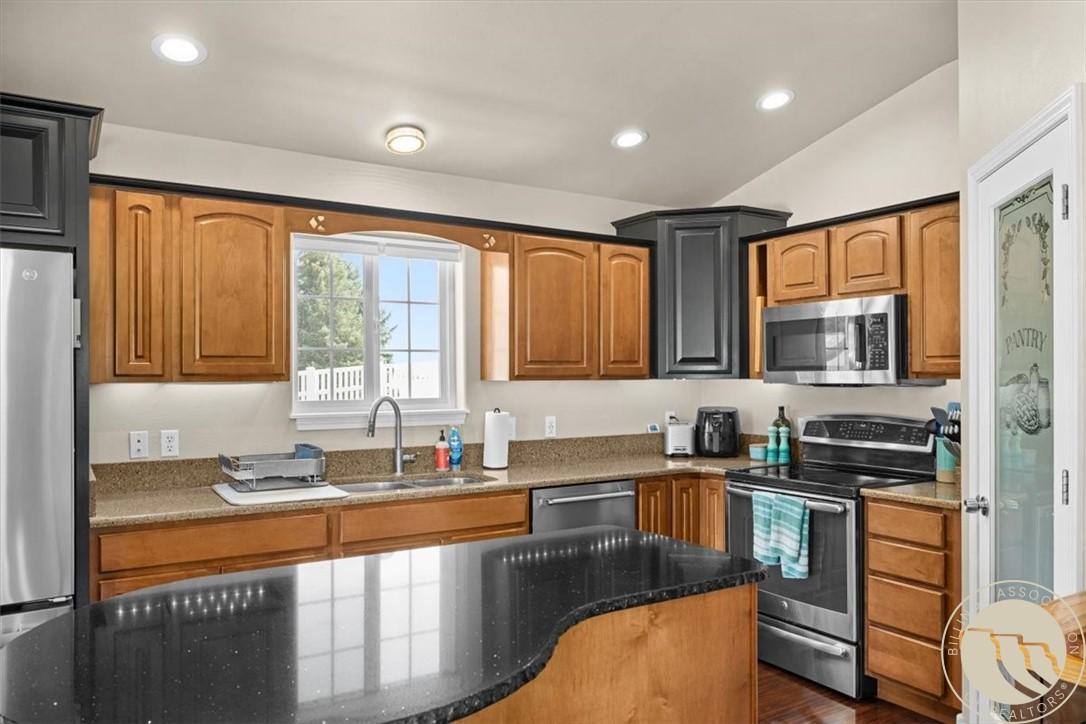 Billings, Montana, 59106, United States, 4 Bedrooms Bedrooms, ,3 BathroomsBathrooms,Residential,For Sale,1896707