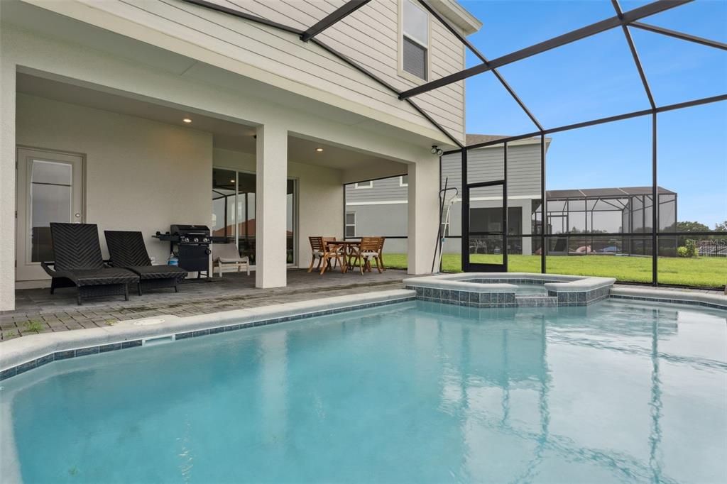 Davenport, Florida, 33897, United States, 7 Bedrooms Bedrooms, ,6 BathroomsBathrooms,Residential,For Sale,1962929