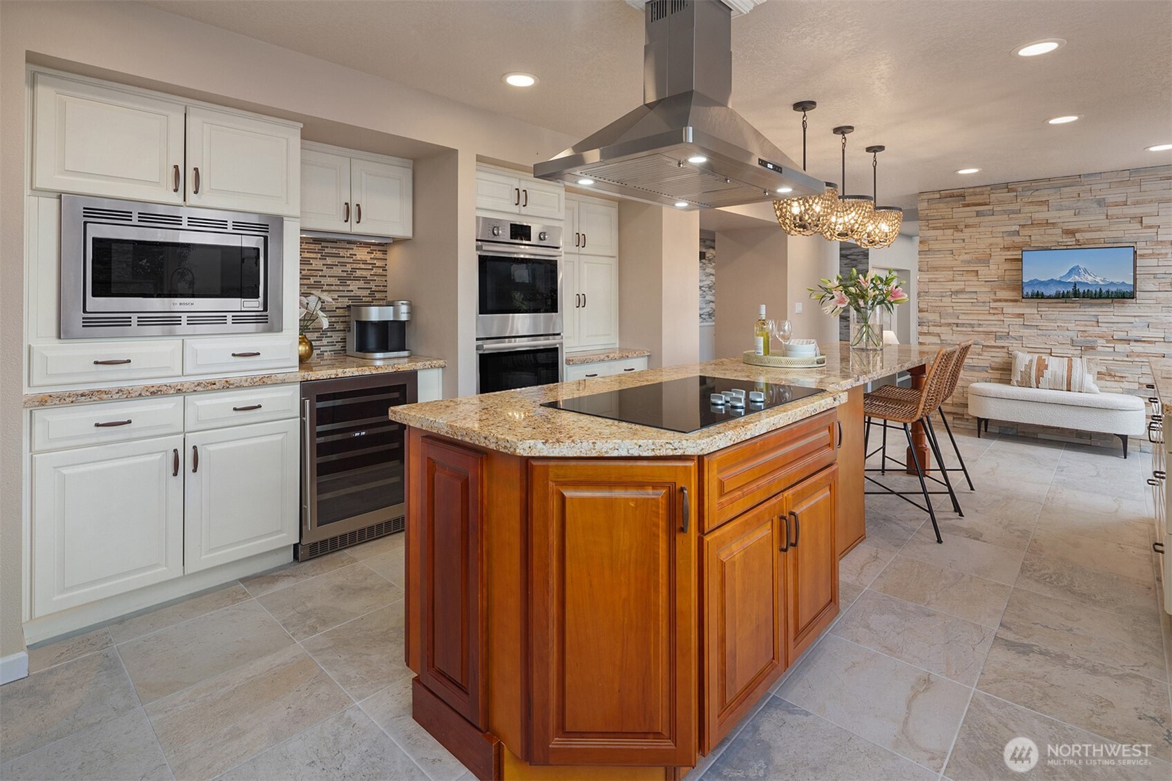 Auburn, Washington, 98001, United States, 4 Bedrooms Bedrooms, ,3 BathroomsBathrooms,Residential,For Sale,1917677