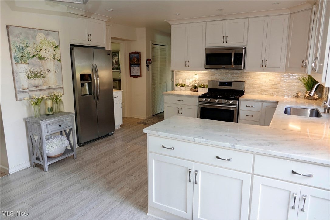 Solon, Ohio, 44139, United States, 4 Bedrooms Bedrooms, ,3 BathroomsBathrooms,Residential,For Sale,1981098