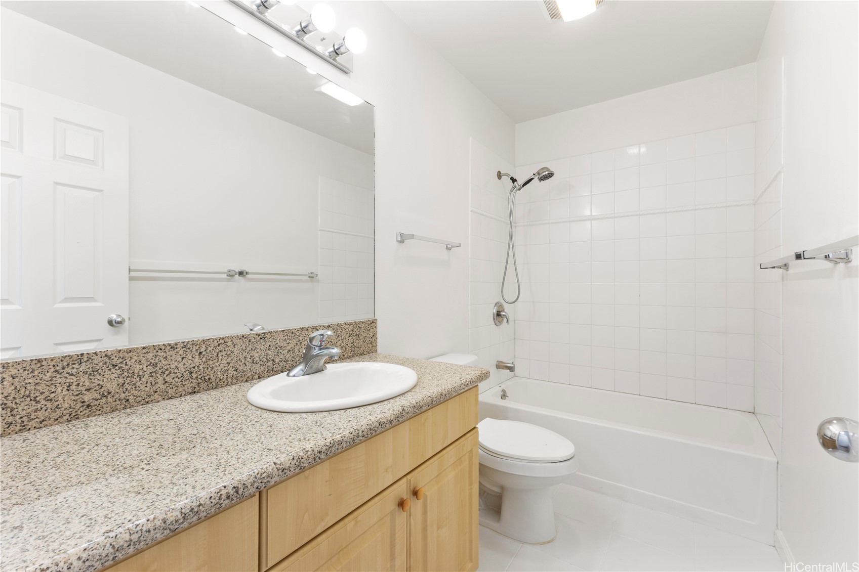 Honolulu, Hawaii, 96813, United States, 4 Bedrooms Bedrooms, ,3 BathroomsBathrooms,Residential,For Sale,1847375