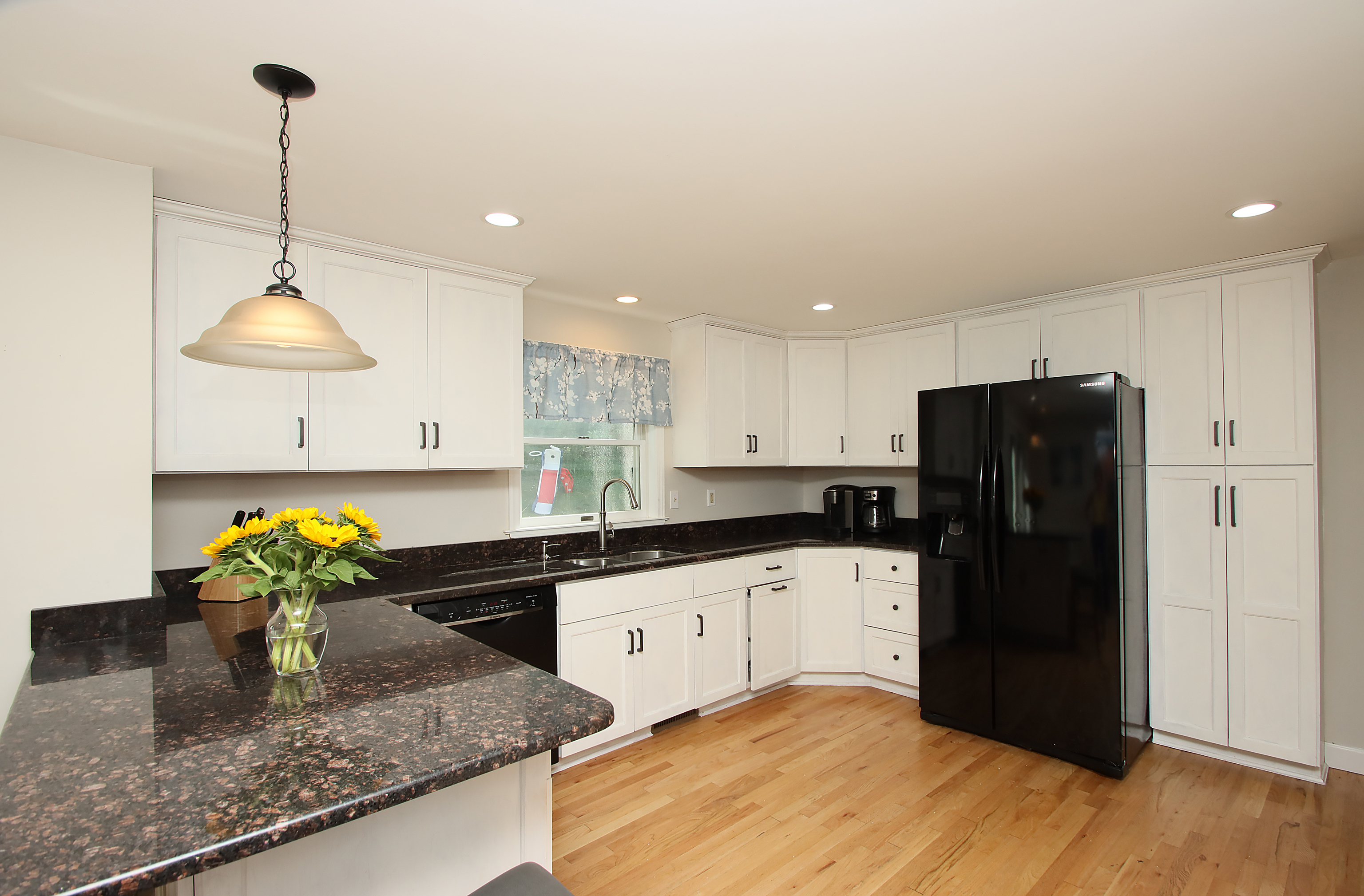 Bethel, Connecticut, 06801, United States, 4 Bedrooms Bedrooms, ,3 BathroomsBathrooms,Residential,For Sale,1989524