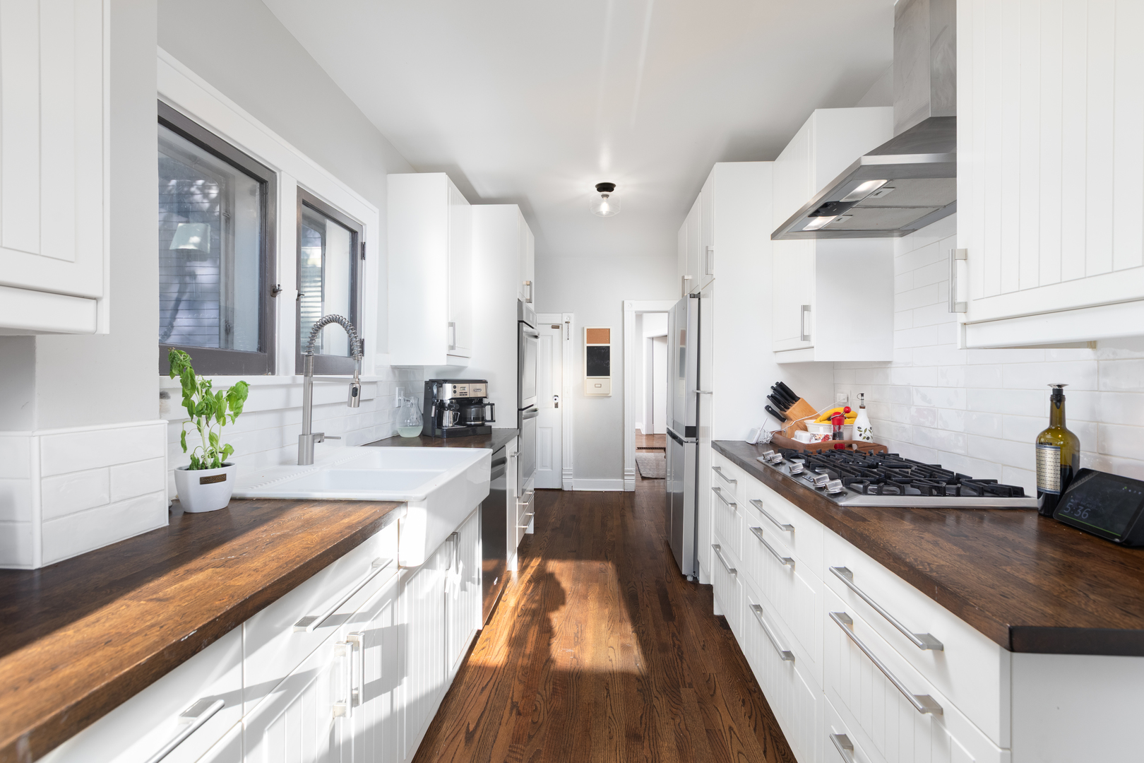 Naperville, Illinois, 60540, United States, 4 Bedrooms Bedrooms, ,3 BathroomsBathrooms,Residential,For Sale,1989489