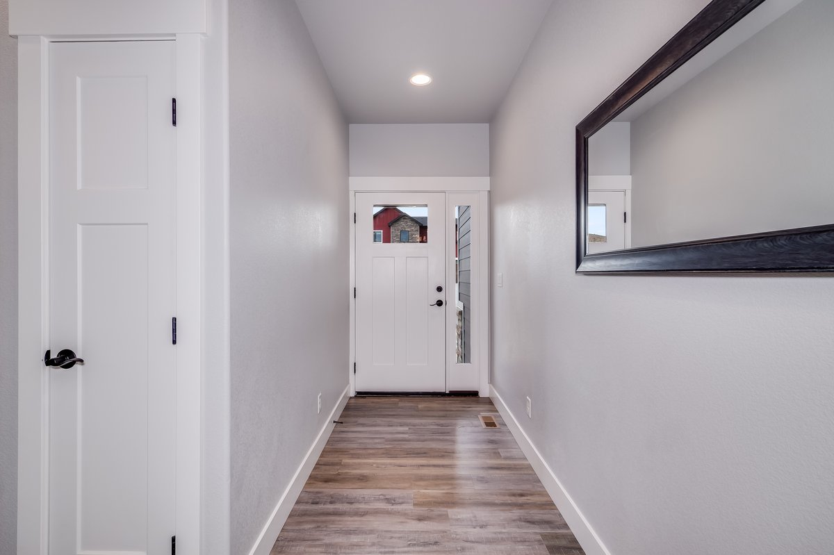 Cheyenne, Wyoming, 82009, United States, 5 Bedrooms Bedrooms, ,3 BathroomsBathrooms,Residential,For Sale,2012088