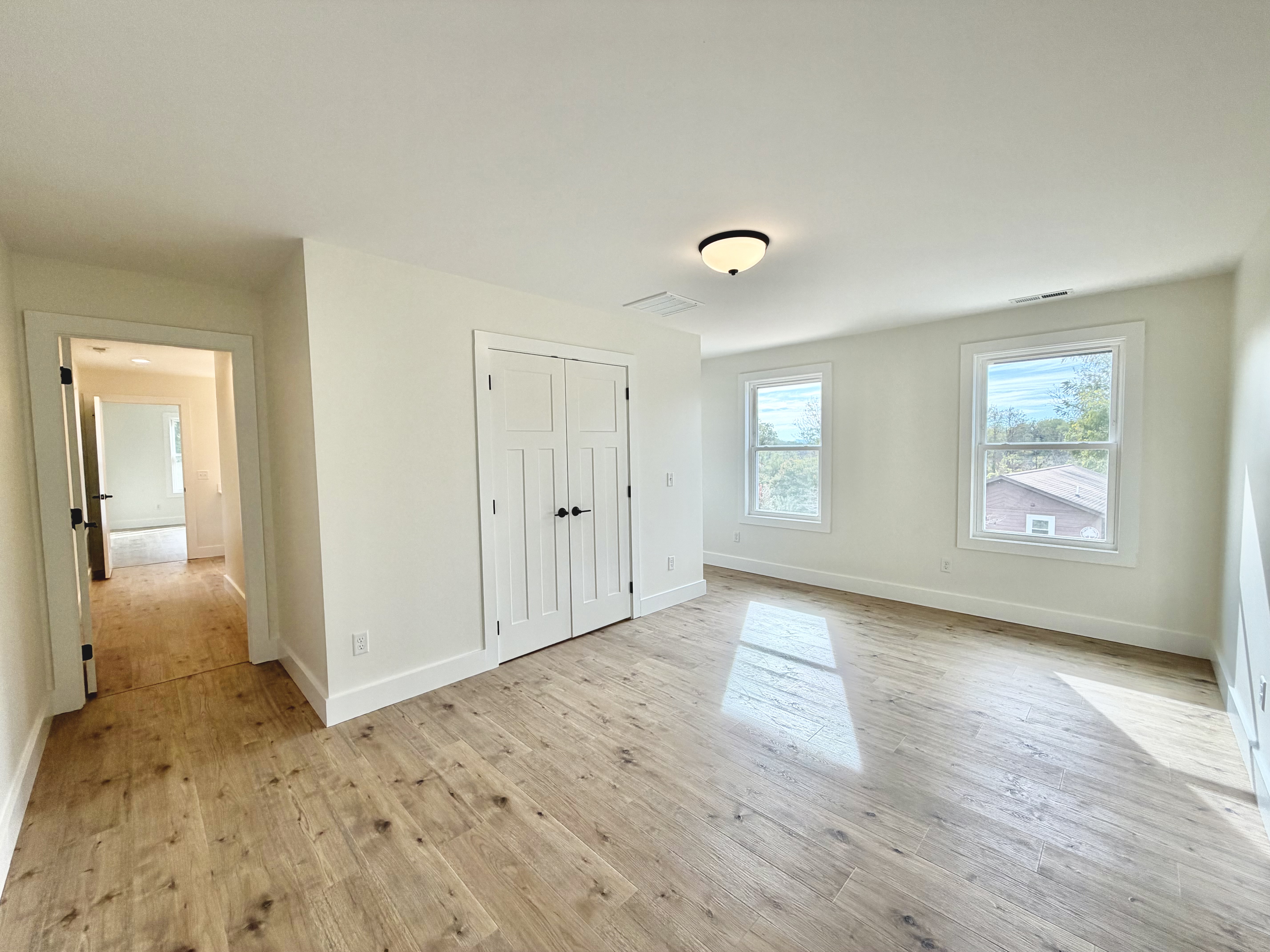 Mars Hill, North Carolina, 28754, United States, 3 Bedrooms Bedrooms, ,3 BathroomsBathrooms,Residential,For Sale,1984303