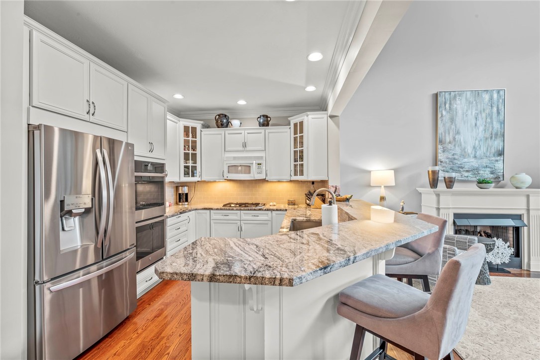 Mcmurray, Pennsylvania, 15317, United States, 3 Bedrooms Bedrooms, ,5 BathroomsBathrooms,Residential,For Sale,2024621