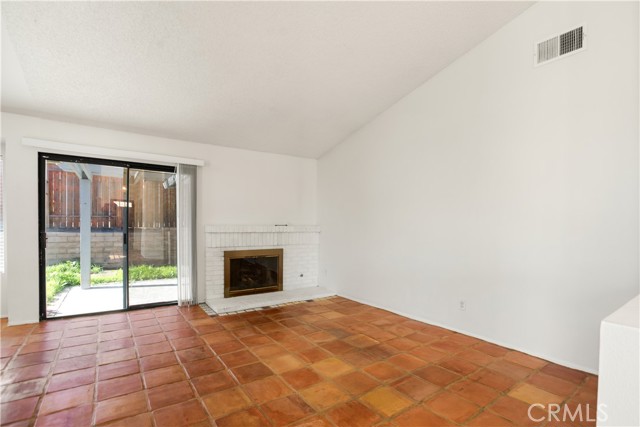 Lake Elsinore, California, 92530, United States, 4 Bedrooms Bedrooms, ,2 BathroomsBathrooms,Residential,For Sale,1977818