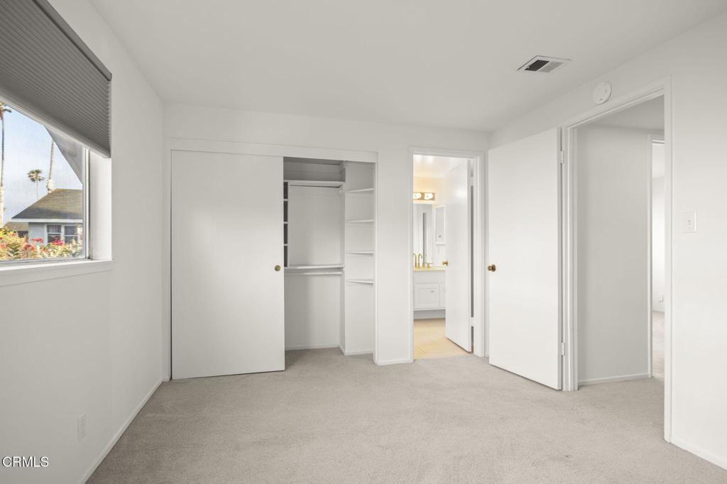 Ventura, California, 93001, United States, 4 Bedrooms Bedrooms, ,3 BathroomsBathrooms,Residential,For Sale,1974462