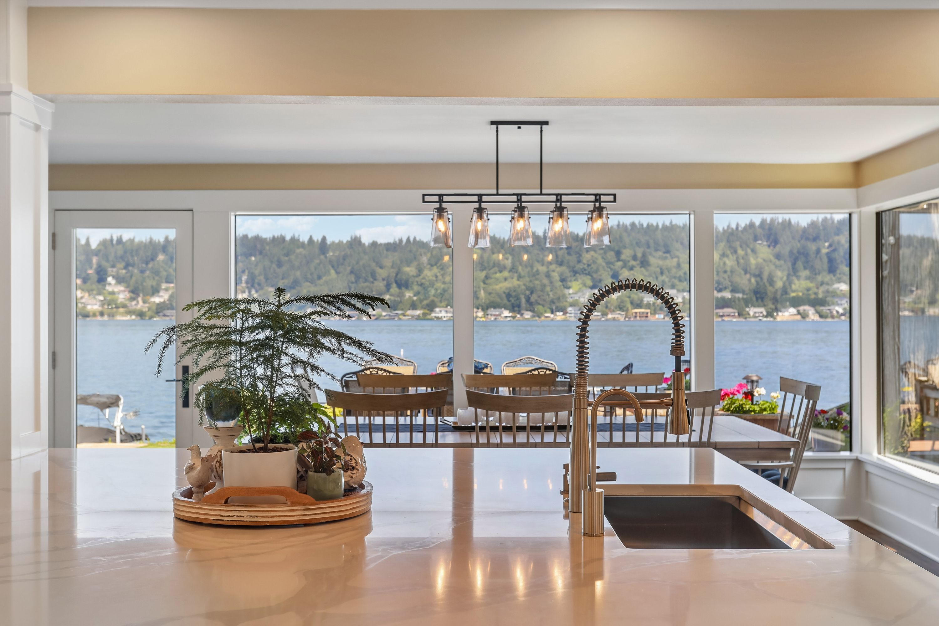  18846 SE 42nd St, Issaquah, WA 98027 - 物件實景