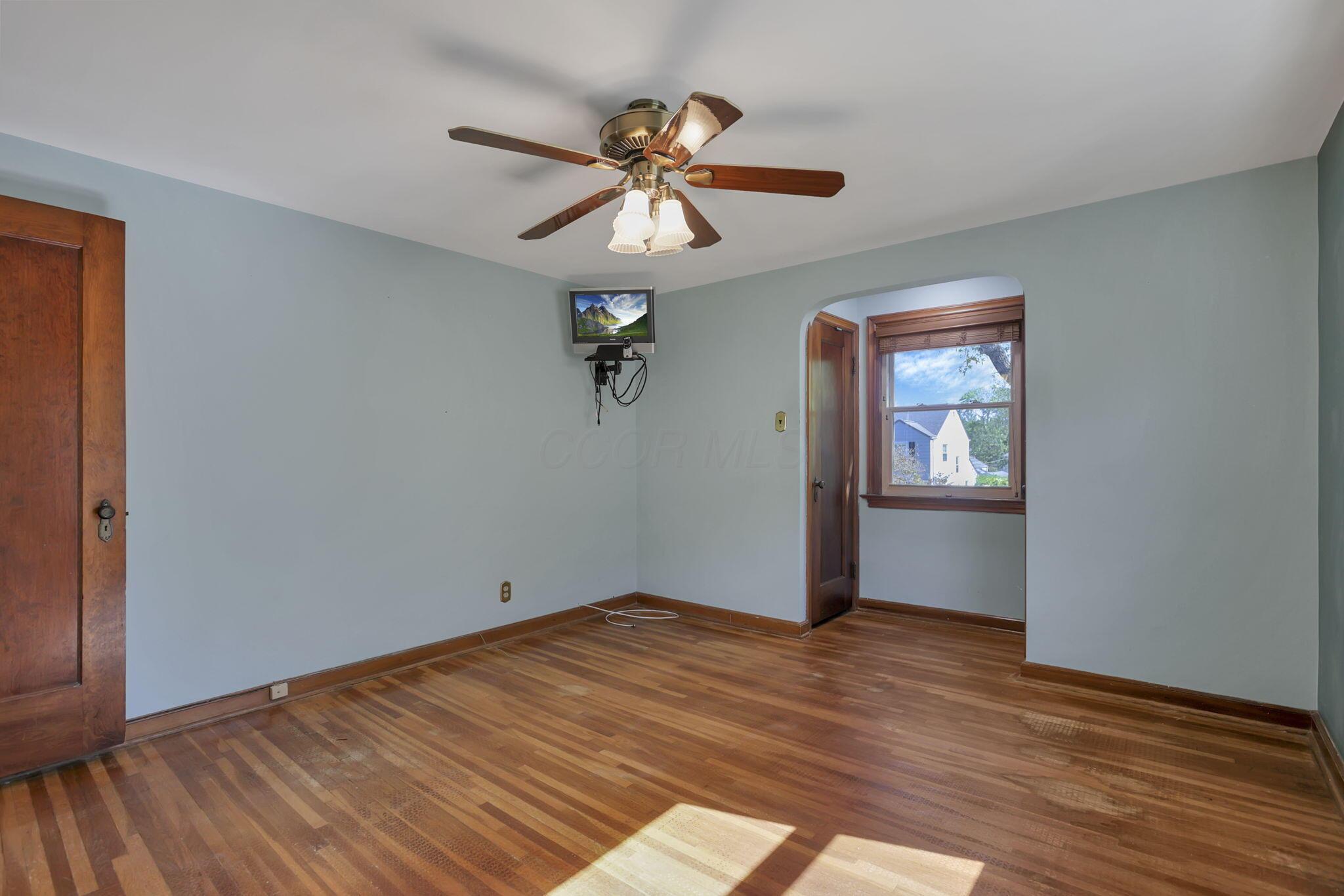 Bexley, Ohio, 43209, United States, 4 Bedrooms Bedrooms, ,3 BathroomsBathrooms,Residential,For Sale,1978539