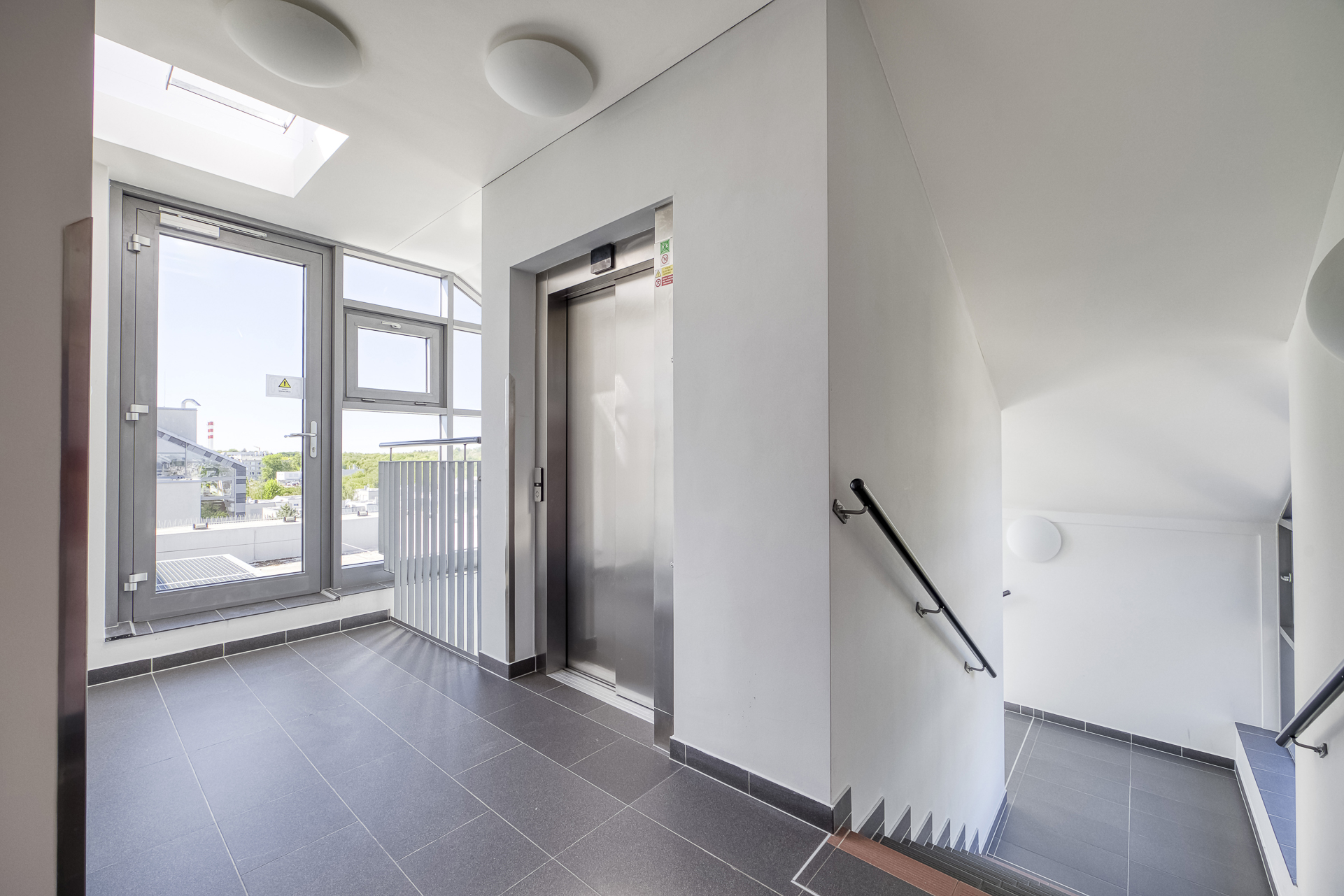  Three-bedroom penthouse with a 114 sqm terrace - 物件實景