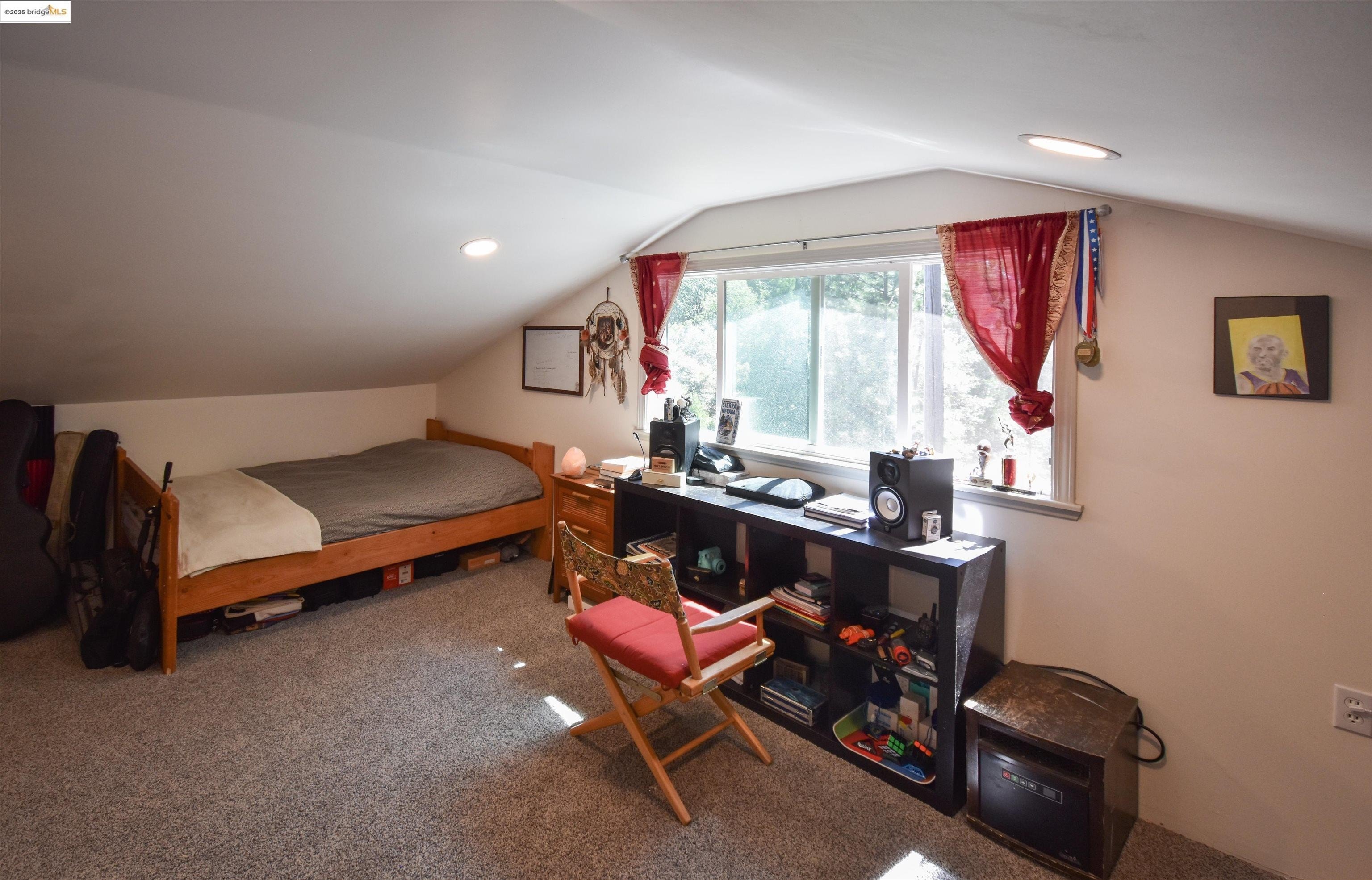 Sonora, California, 95370, United States, 3 Bedrooms Bedrooms, ,2 BathroomsBathrooms,Residential,For Sale,1925150