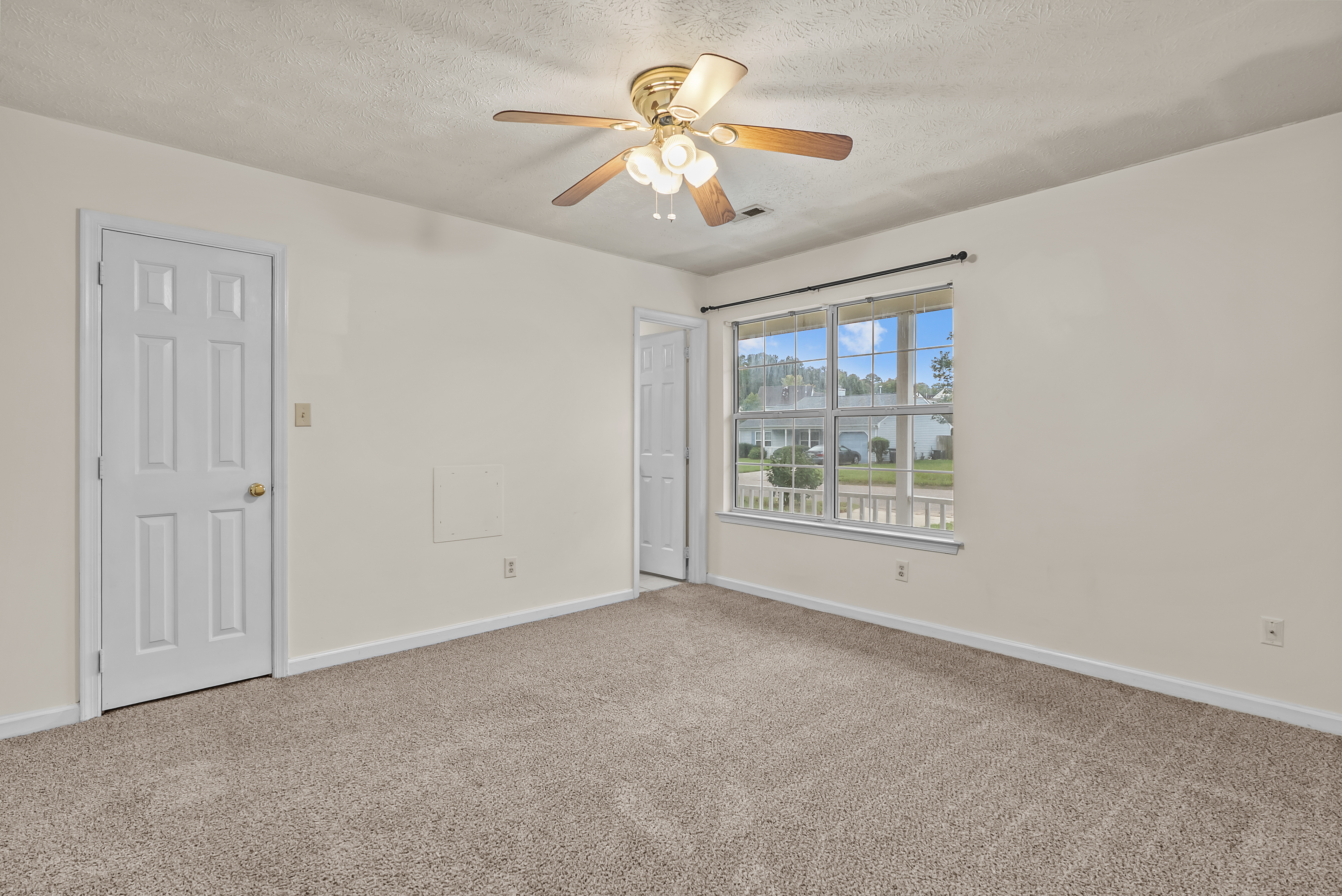  5 Compton Court, Hampton, VA 23666 - 物件實景