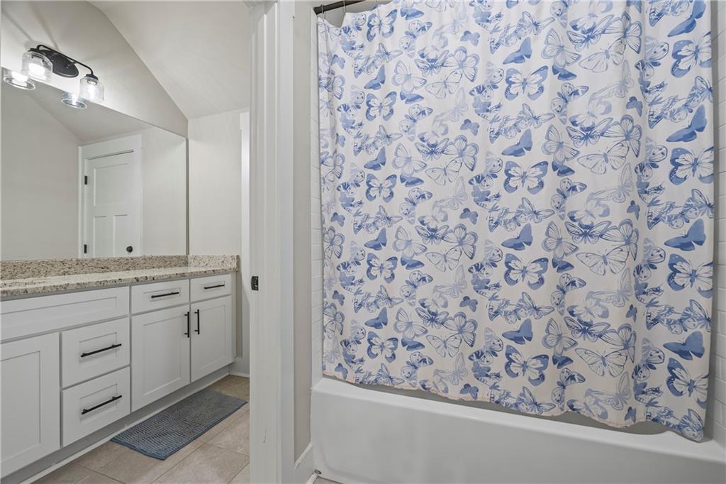 Cumming, Georgia, 30041, United States, 4 Bedrooms Bedrooms, ,5 BathroomsBathrooms,Residential,For Sale,1977263