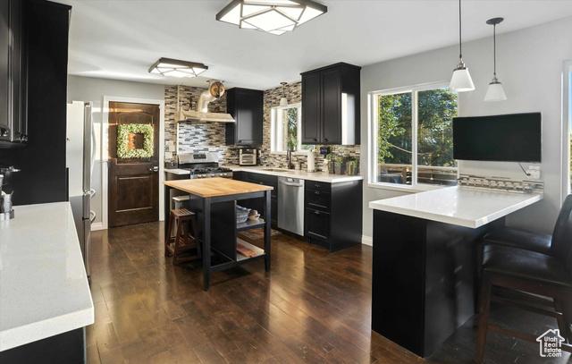 Salt Lake City, Utah, 84124, United States, 4 Bedrooms Bedrooms, ,4 BathroomsBathrooms,Residential,For Sale,1904516