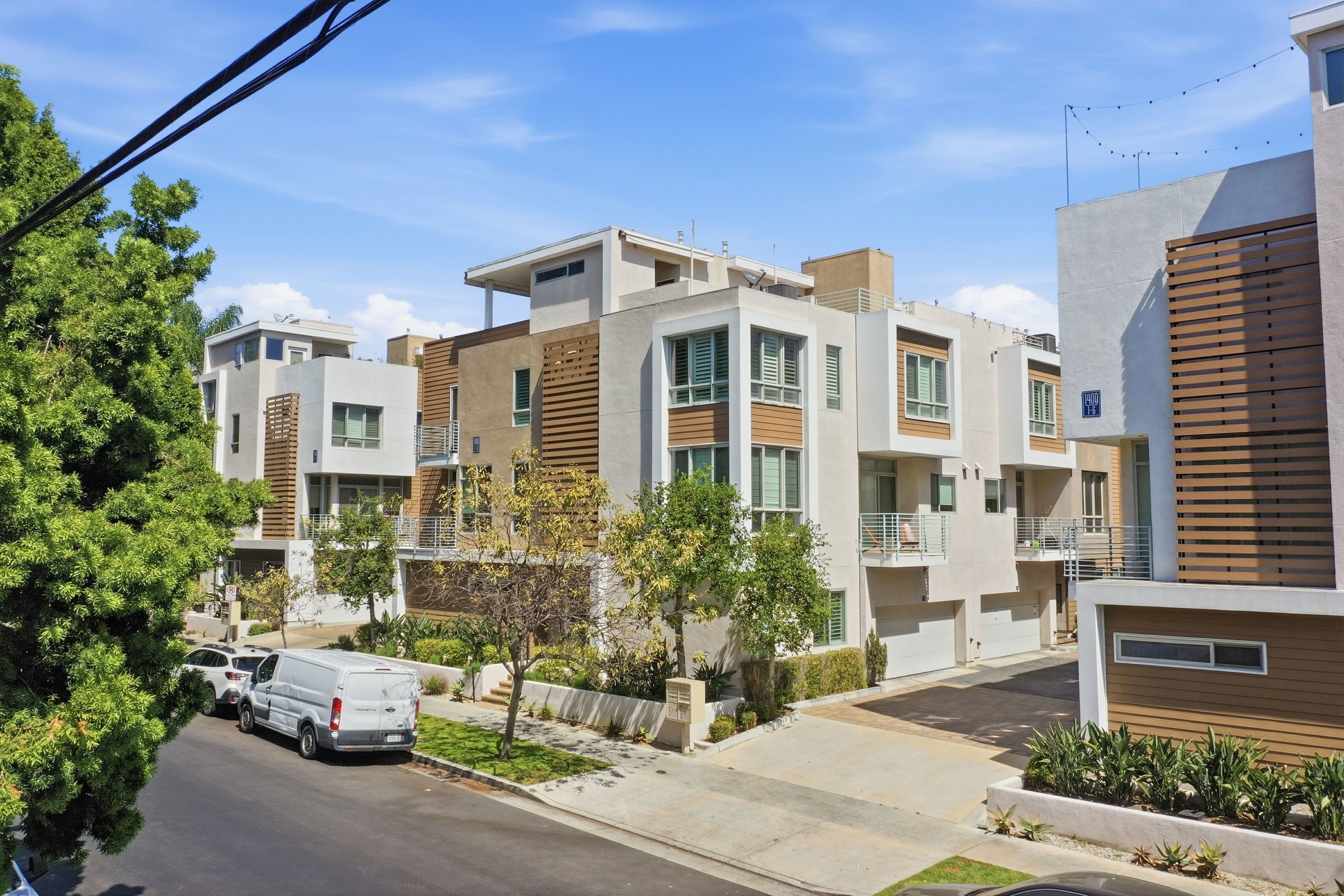  1400 North Fuller Avenue - 物件實景