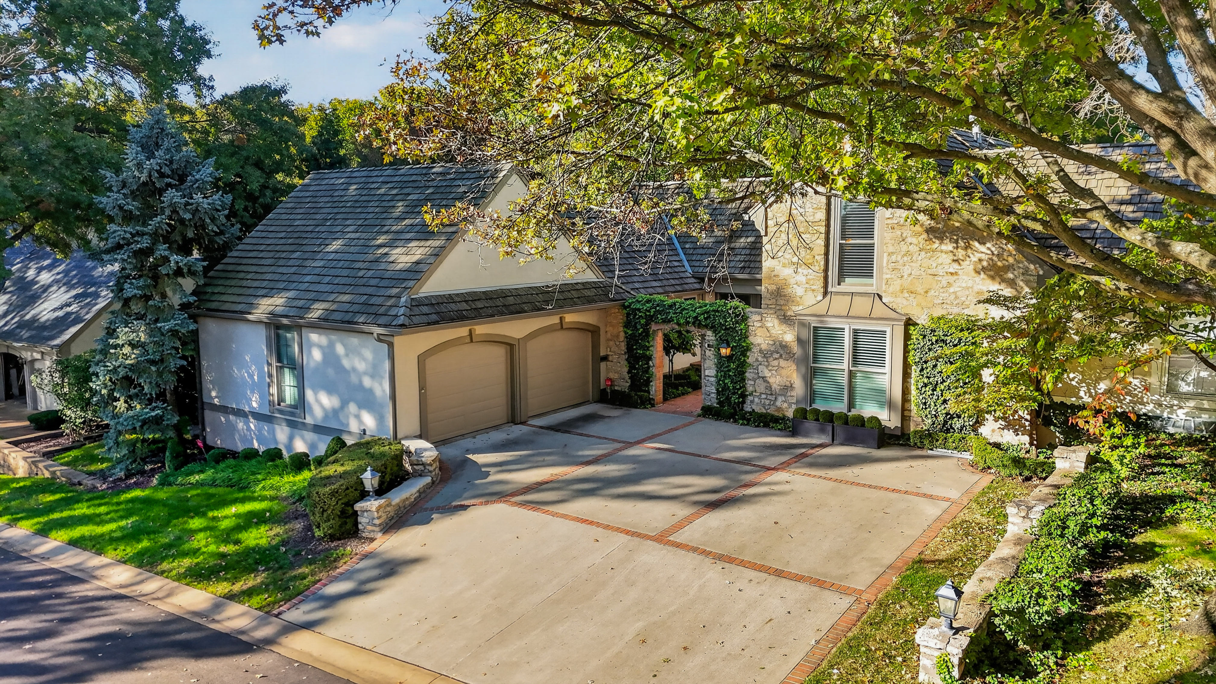  7904 Bristol Court, Prairie Village, KS 66208 - 物件實景