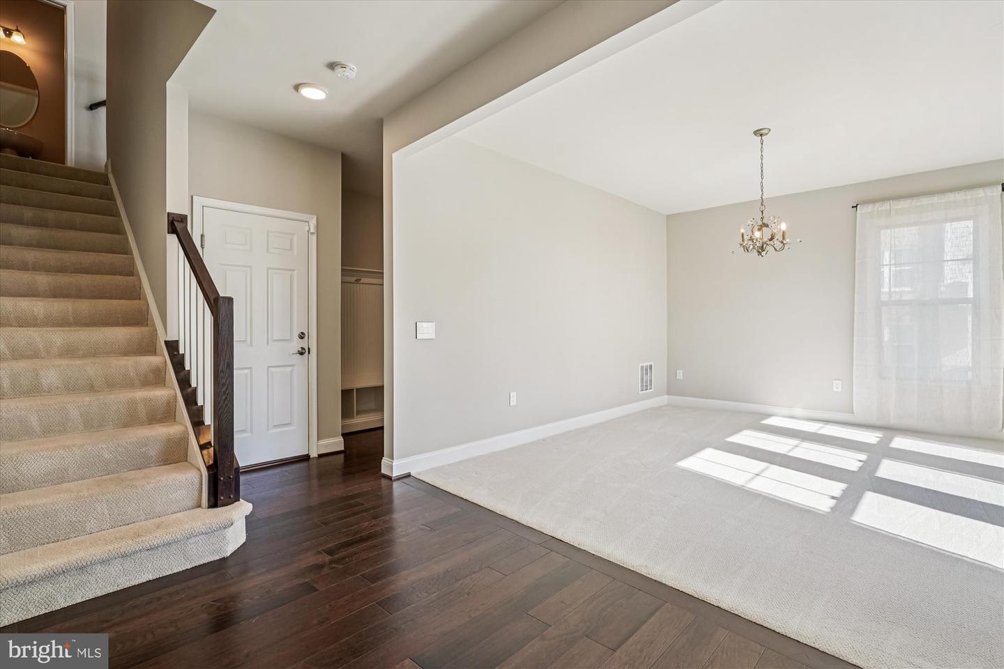 Dumfries, Virginia, 22026, United States, 3 Bedrooms Bedrooms, ,3 BathroomsBathrooms,Residential,For Sale,1988317