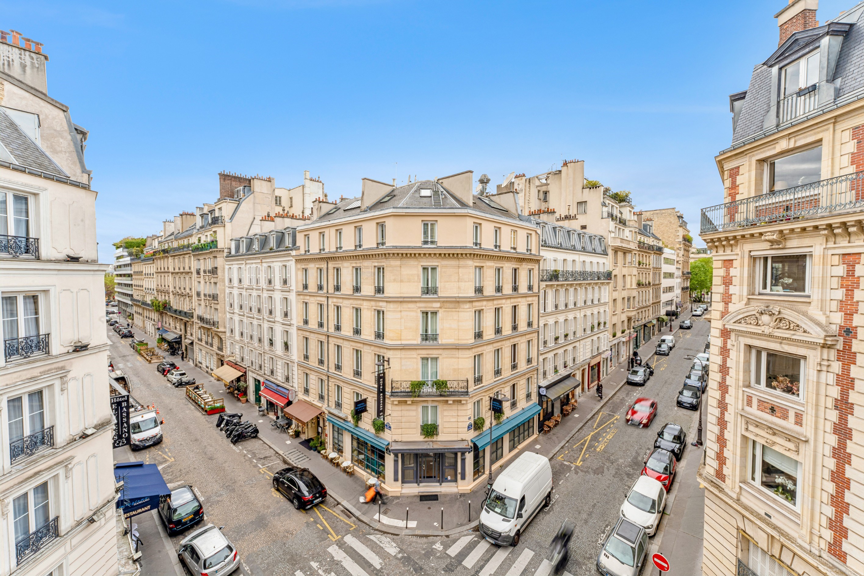  Elegant High-Floor Apartment - Marceau / Triangle d