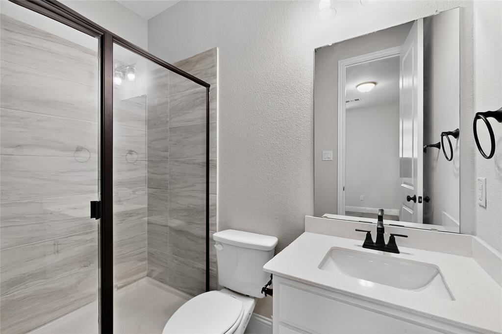 Mansfield, Texas, 76063, United States, 4 Bedrooms Bedrooms, ,4 BathroomsBathrooms,Residential,For Sale,1937764