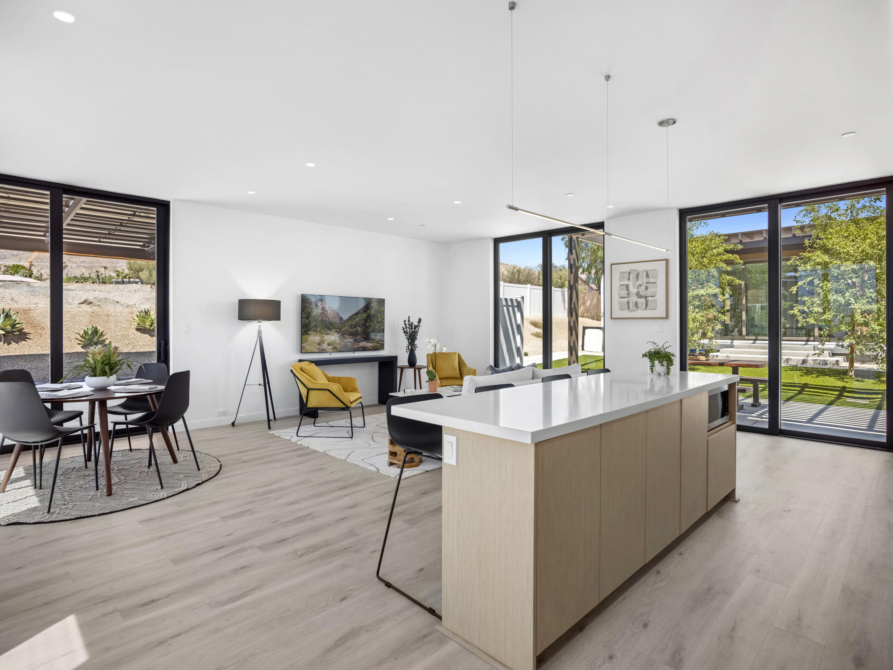 Desert Hot Springs, California, 92240, United States, 4 Bedrooms Bedrooms, ,Residential,For Sale,1998852