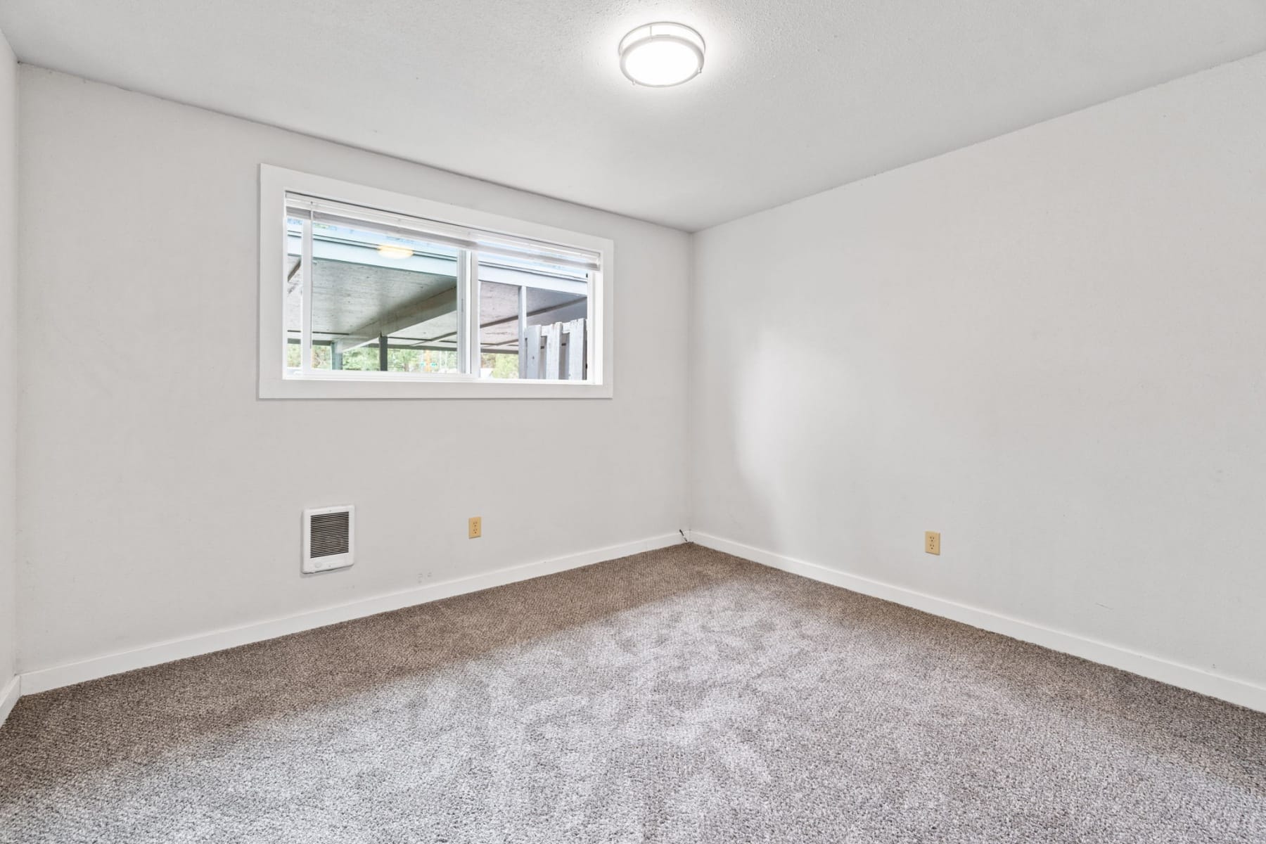  516 SE Centennial Street Bend, OR 97702 - 物件實景