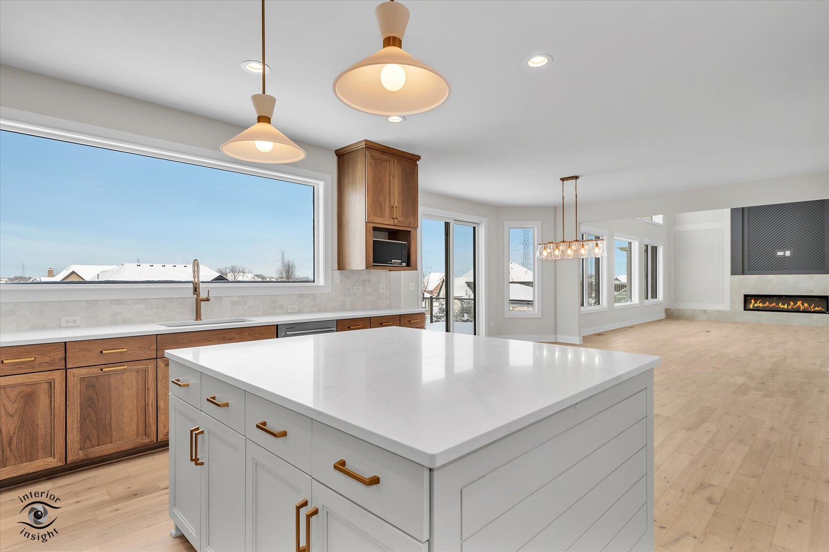 Frankfort, Illinois, 60423, United States, 4 Bedrooms Bedrooms, ,4 BathroomsBathrooms,Residential,For Sale,2001554