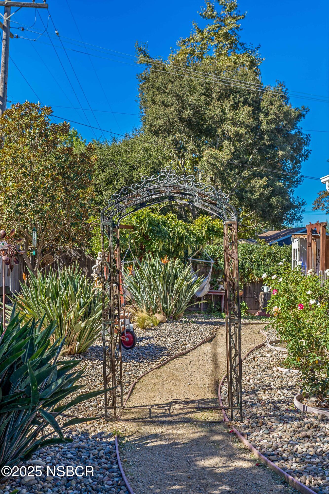 Los Alamos, California, 93440, United States, 3 Bedrooms Bedrooms, ,2 BathroomsBathrooms,Residential,For Sale,1985761