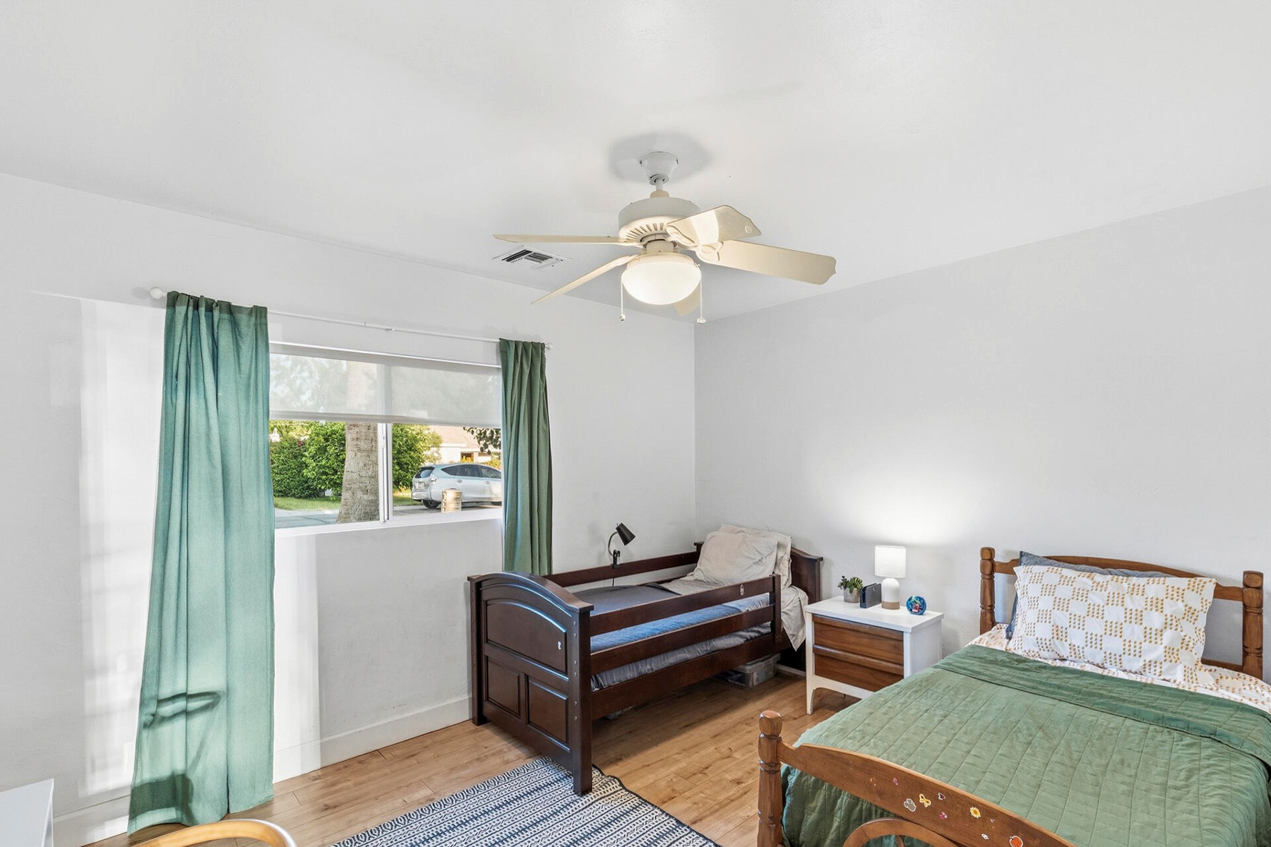  6804 N 11th Street  Phoenix, AZ - 物件實景