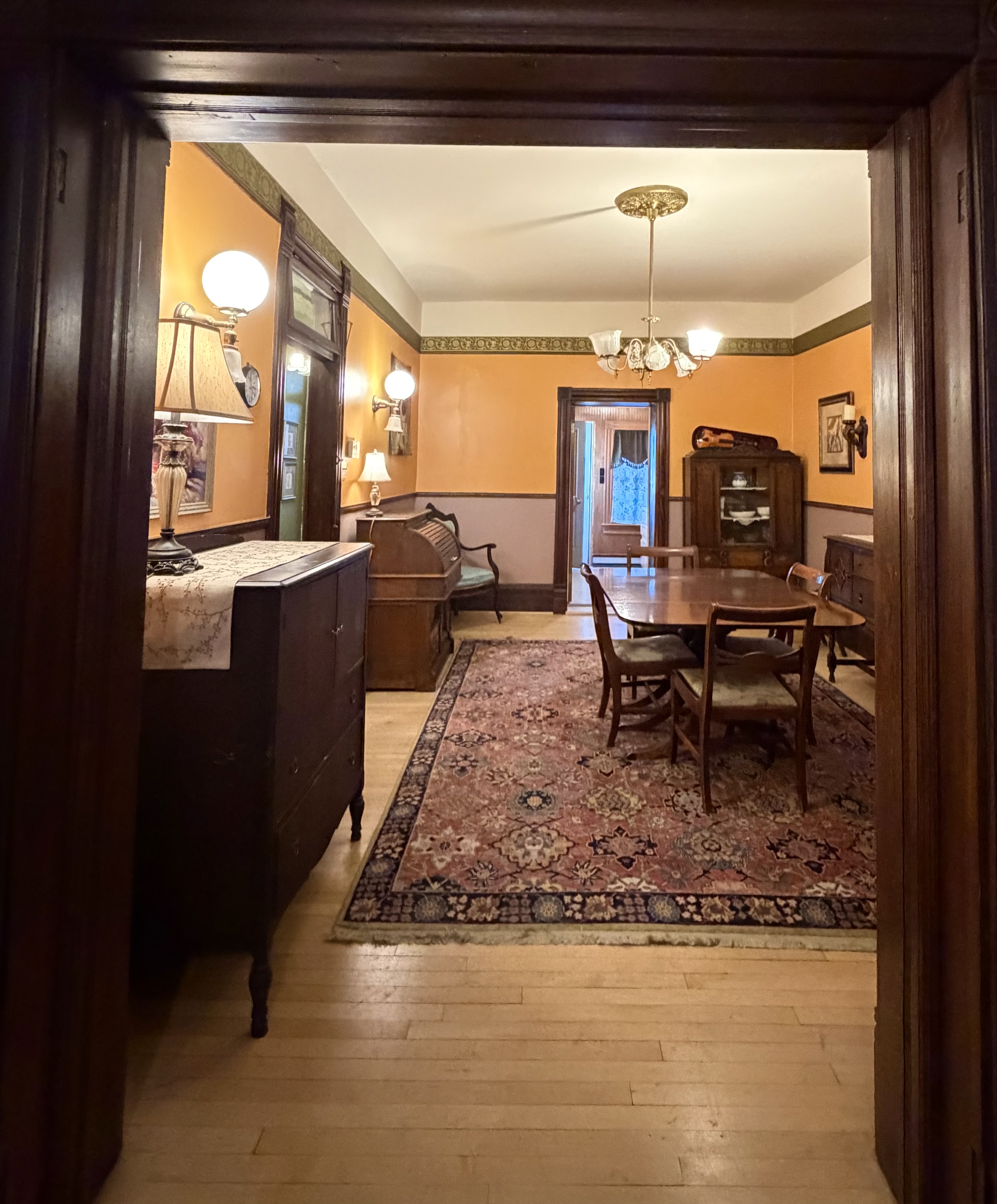 Butte, Montana, 59701, United States, 4 Bedrooms Bedrooms, ,4 BathroomsBathrooms,Residential,For Sale,1995407