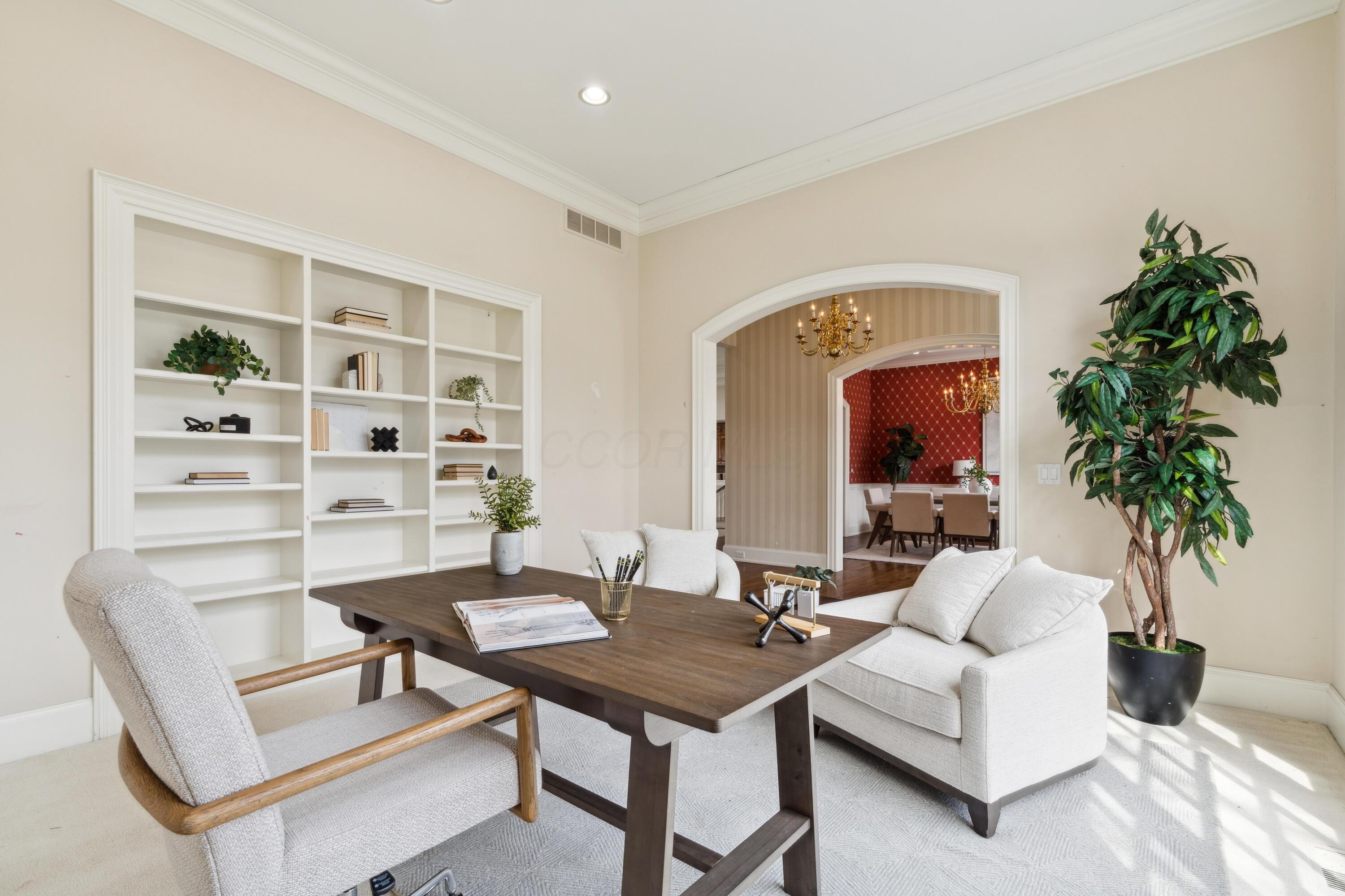 Columbus, Ohio, 43220, United States, 5 Bedrooms Bedrooms, ,5 BathroomsBathrooms,Residential,For Sale,1798291