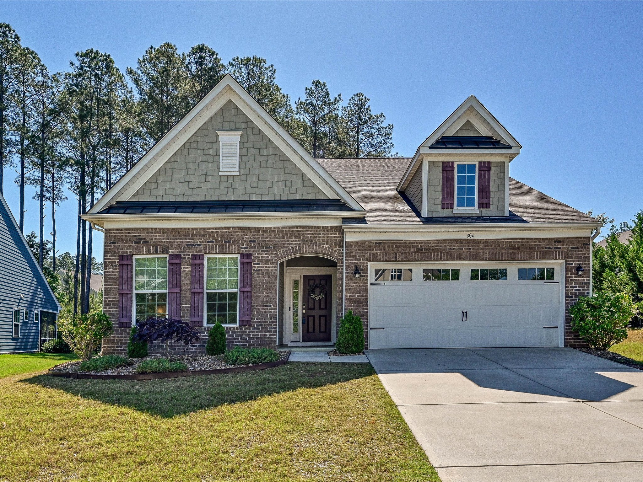 Mount Holly, North Carolina, 28120, United States, 4 Bedrooms Bedrooms, ,3 BathroomsBathrooms,Residential,For Sale,2049218