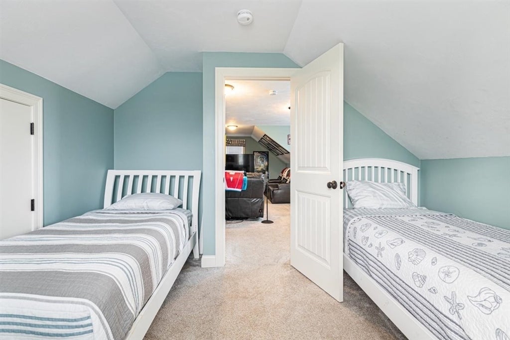 Plymouth, Massachusetts, 02360, United States, 4 Bedrooms Bedrooms, ,4 BathroomsBathrooms,Residential,For Sale,1979999