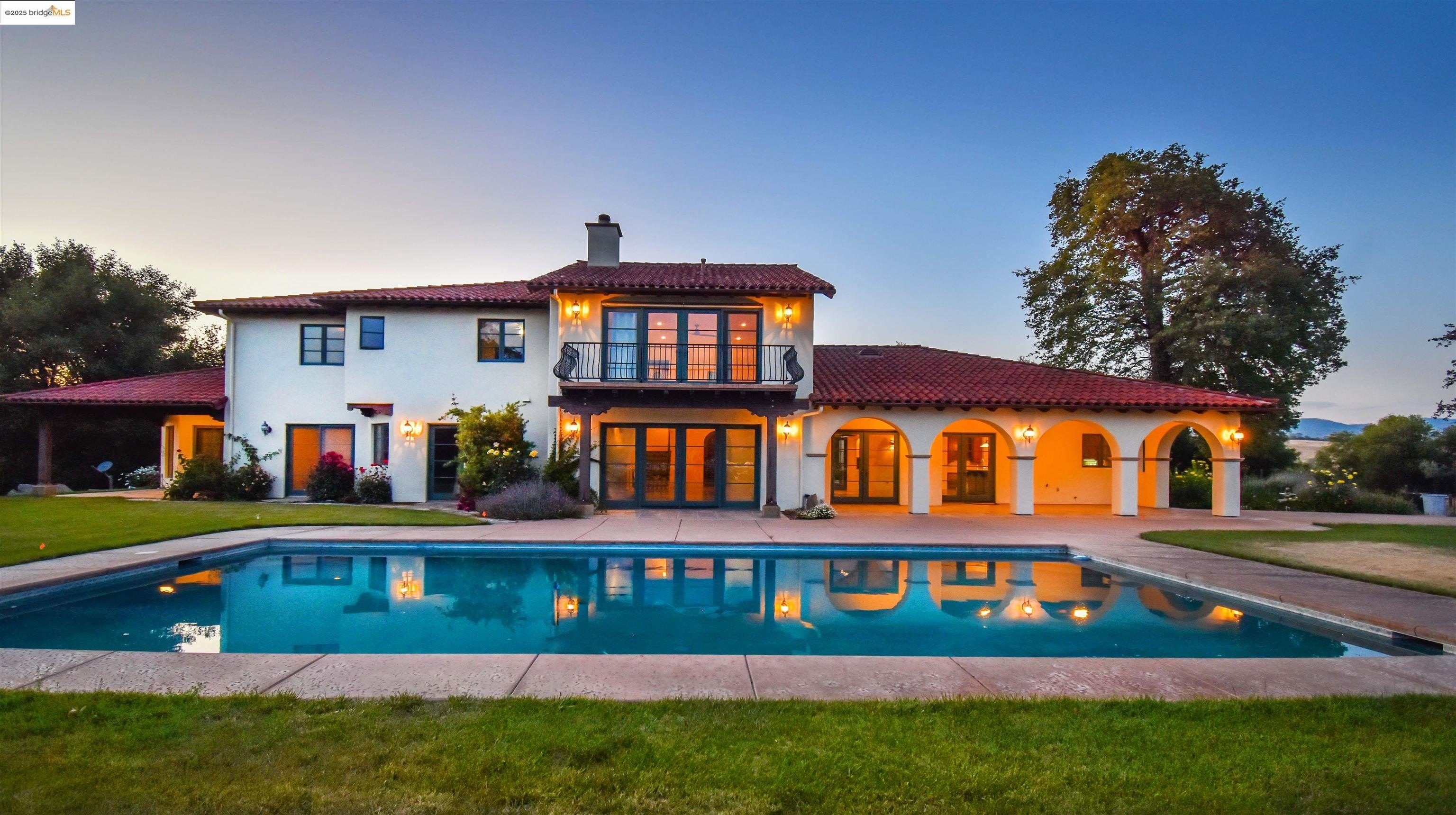 Sonora, California, 95370, United States, 4 Bedrooms Bedrooms, ,4 BathroomsBathrooms,Residential,For Sale,1846980