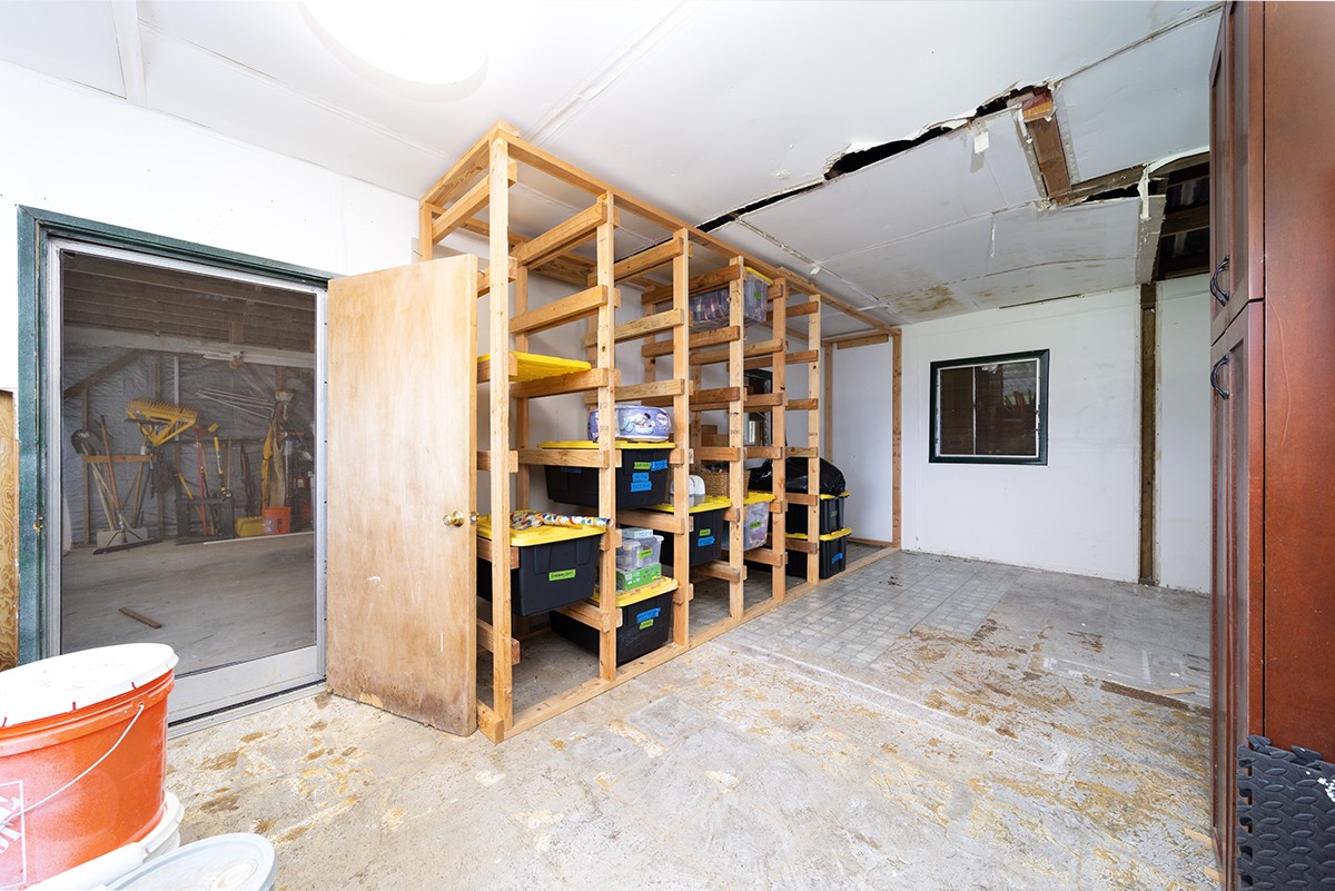 Keaau, Hawaii, 96749, United States, 5 Bedrooms Bedrooms, ,3 BathroomsBathrooms,Residential,For Sale,1989404