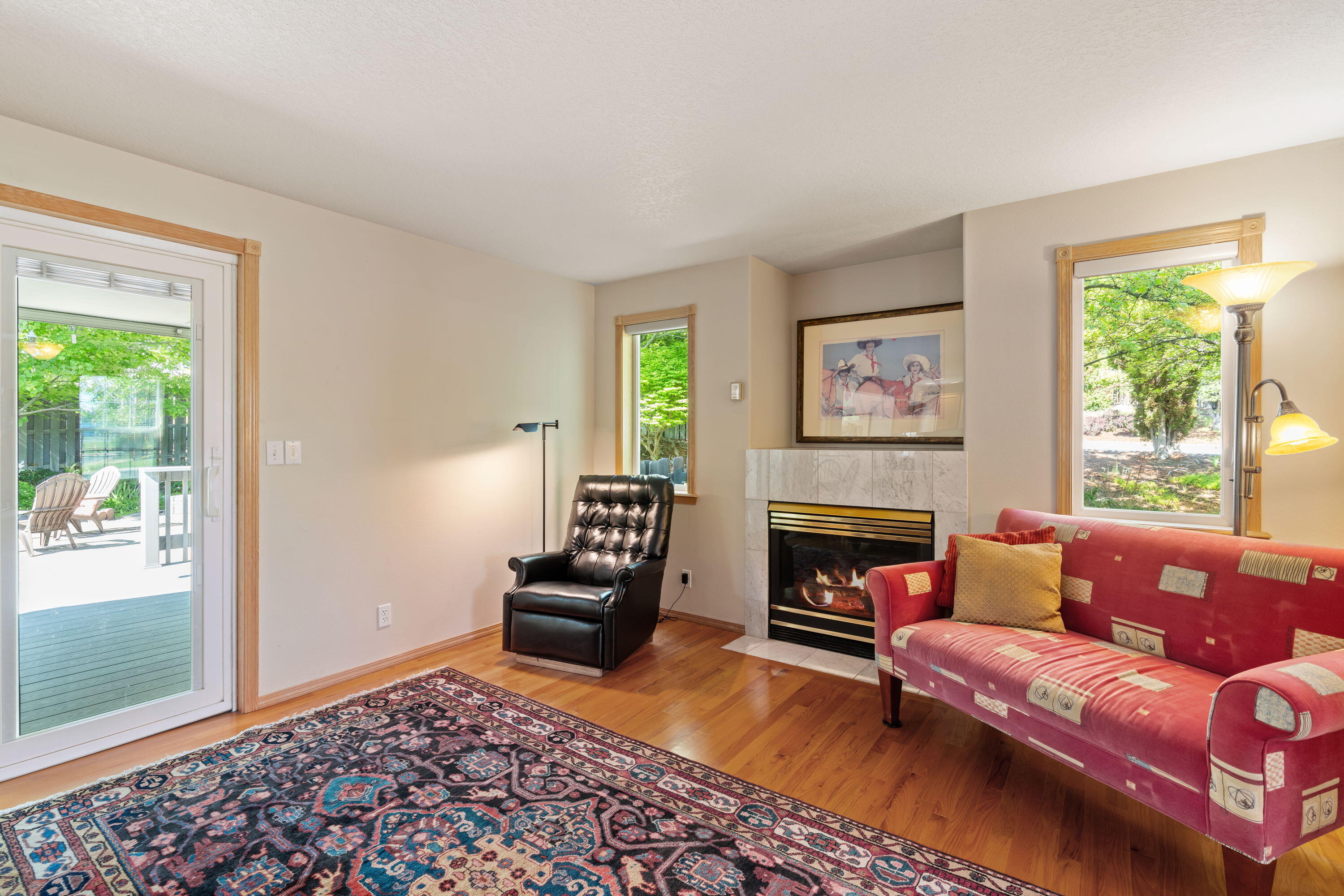 Redmond, Oregon, 97756, United States, 3 Bedrooms Bedrooms, ,4 BathroomsBathrooms,Residential,For Sale,1856956
