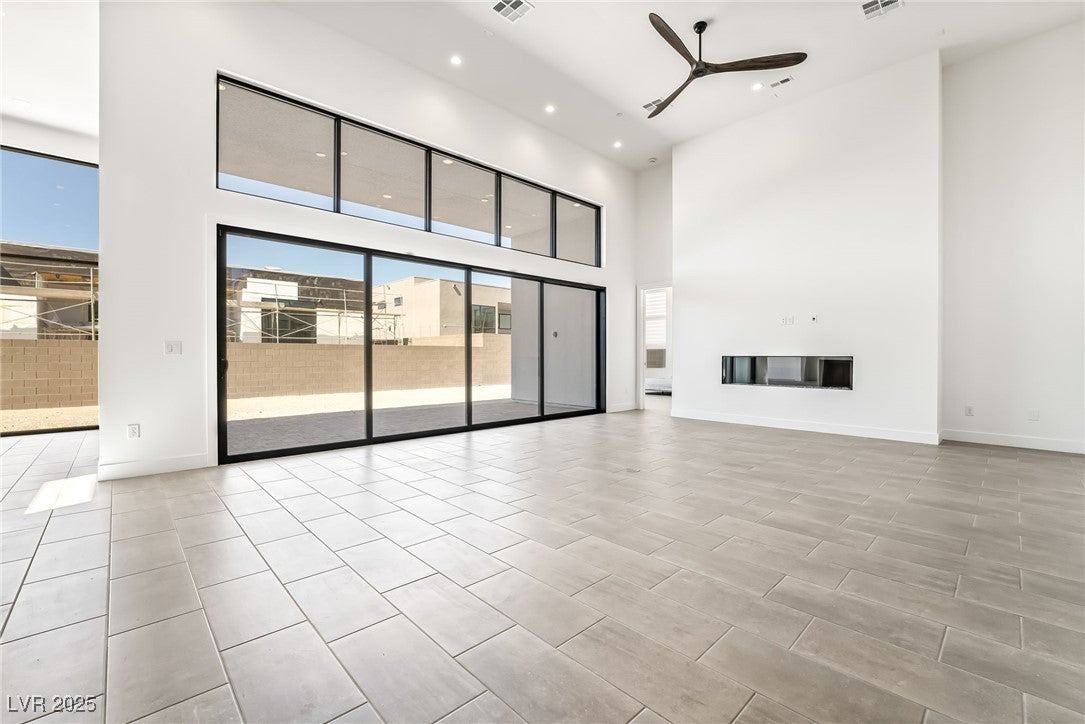 Las Vegas, Nevada, 89135, United States, 4 Bedrooms Bedrooms, ,5 BathroomsBathrooms,Residential,For Sale,1974959