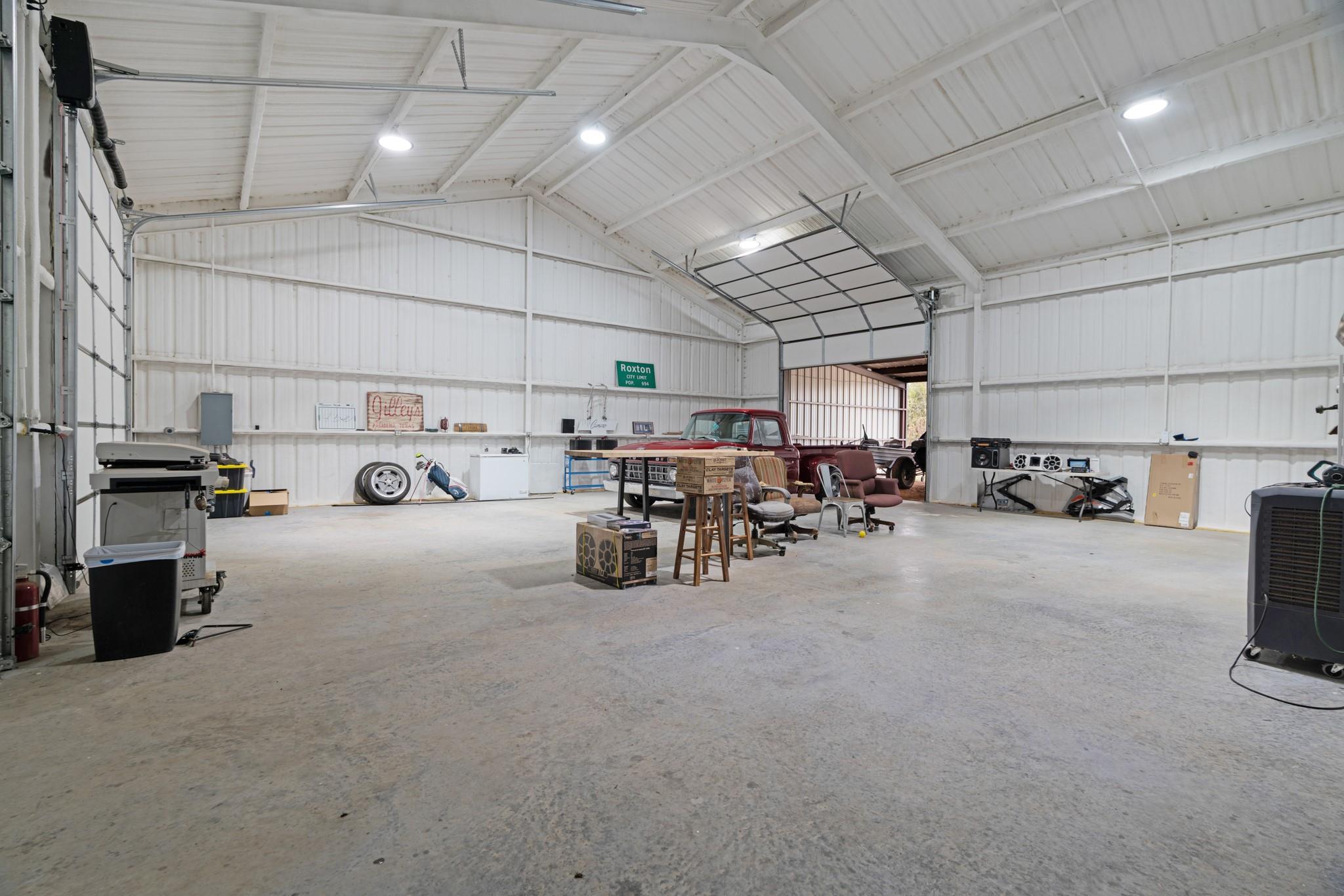 Roxton, Texas, 75477, United States, 3 Bedrooms Bedrooms, ,3 BathroomsBathrooms,Residential,For Sale,1982011