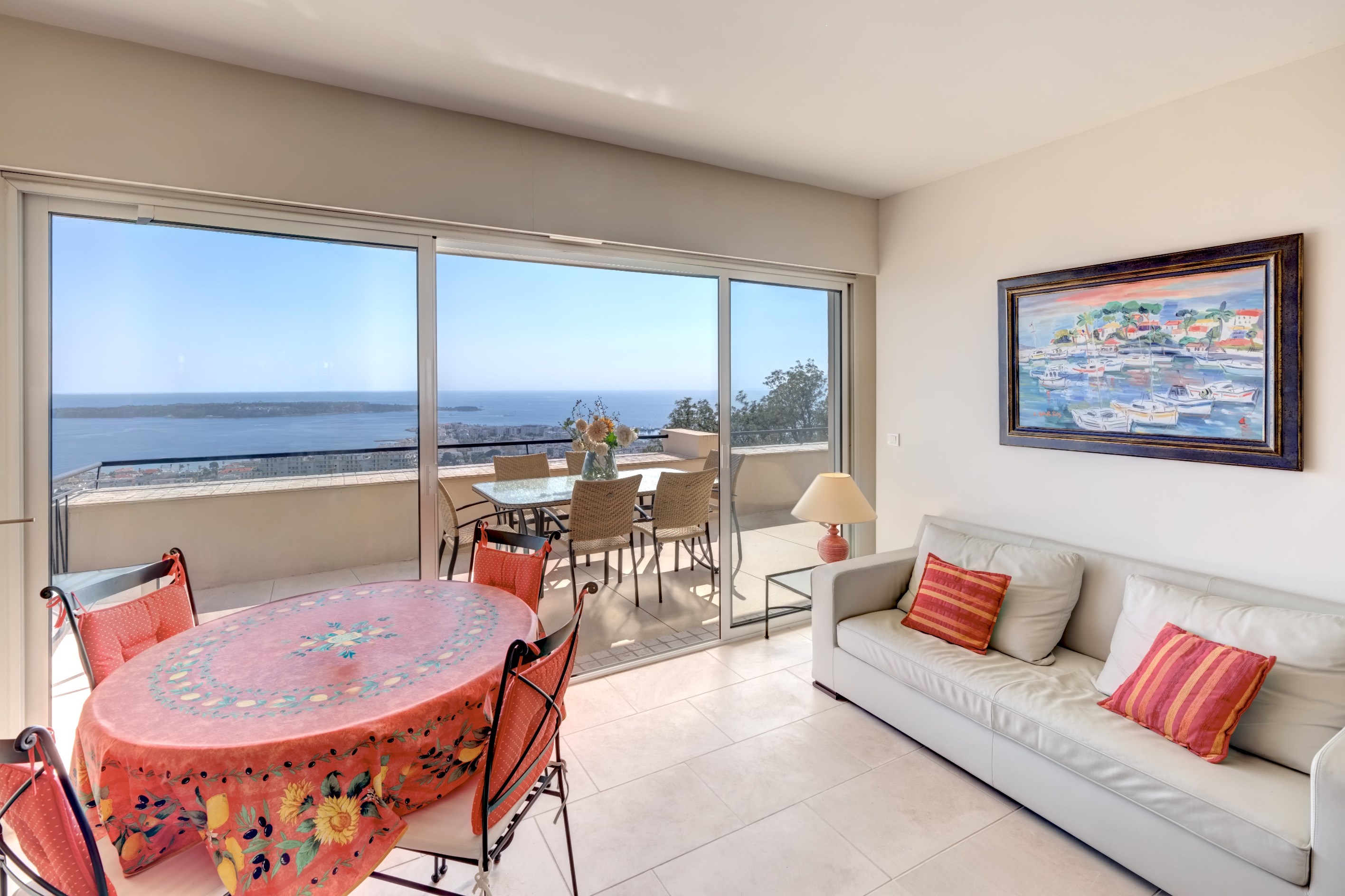  Cannes Californie one bedroom apartment terrace 21 sqm sea views renovation pot… - 物件實景