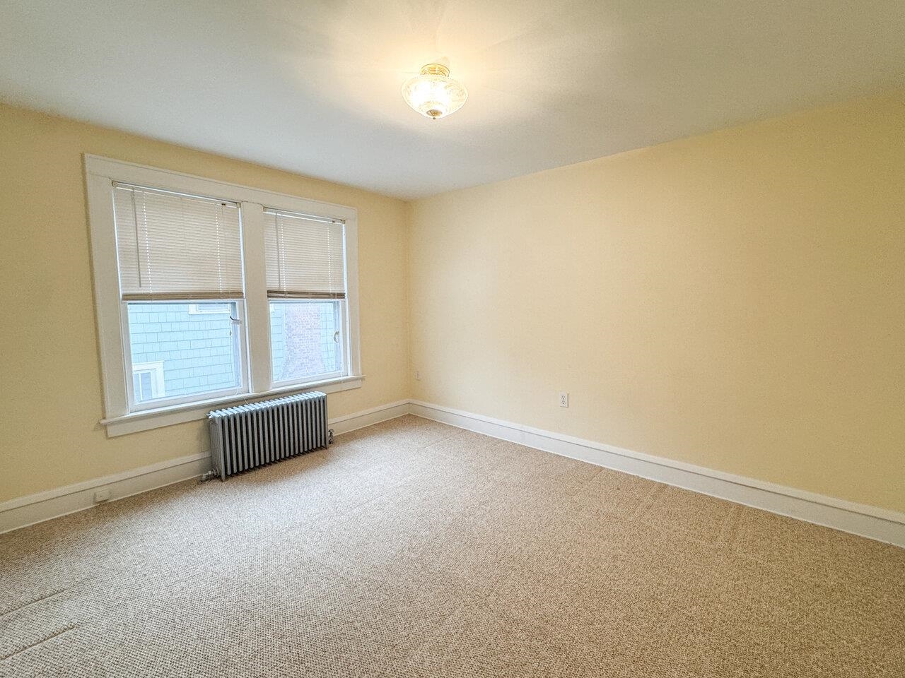 Burlington, Vermont, 05401, United States, ,Residential,For Sale,1728616