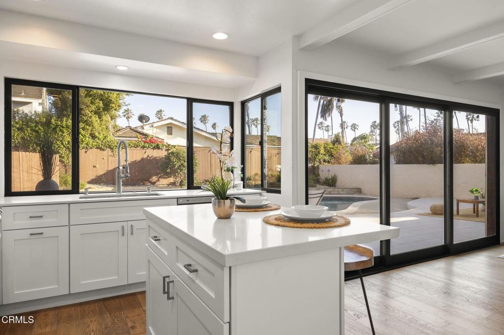 Ventura, California, 93001, United States, 4 Bedrooms Bedrooms, ,3 BathroomsBathrooms,Residential,For Sale,1974462