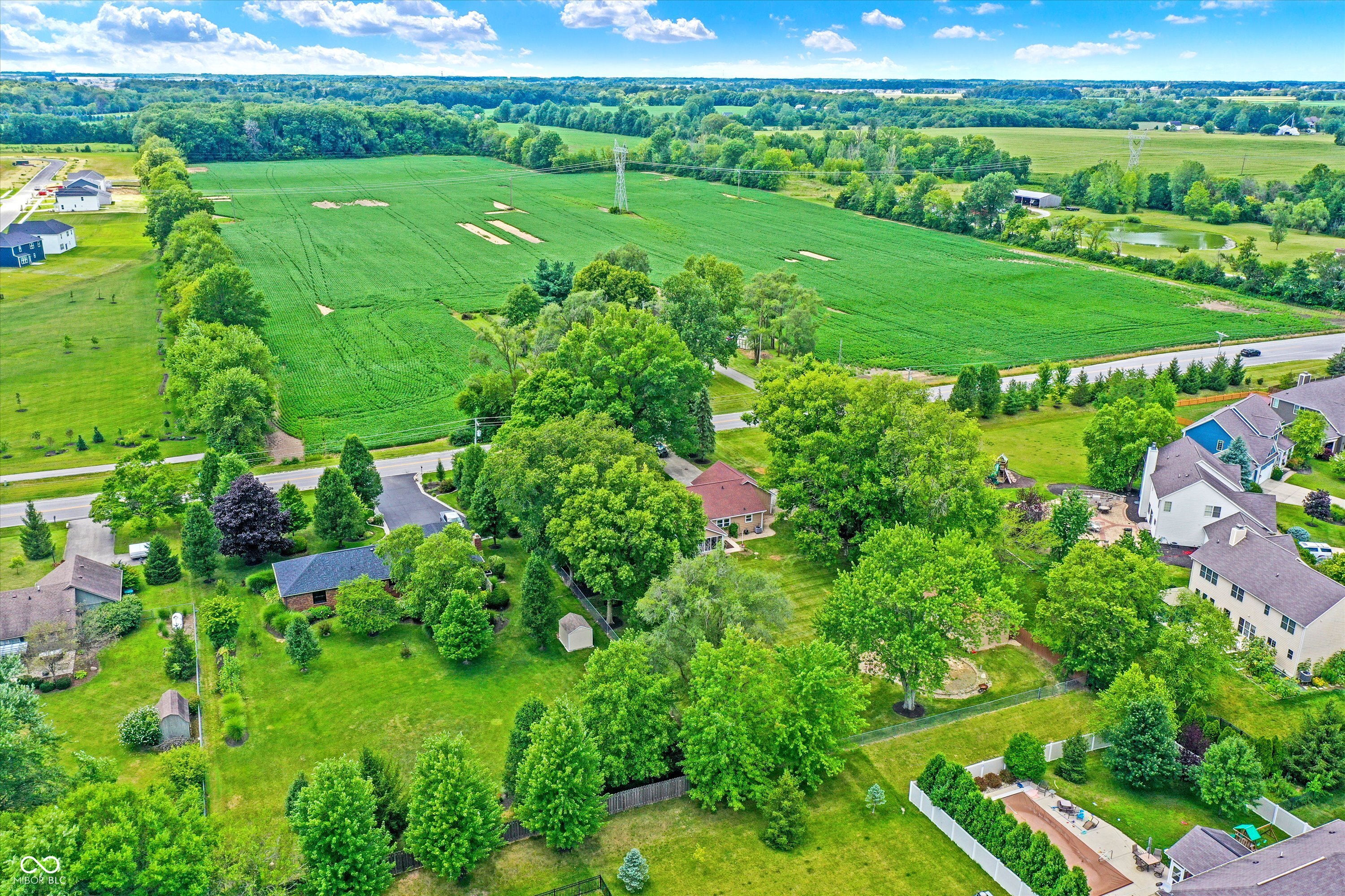 Zionsville, Indiana, 46077, United States, 3 Bedrooms Bedrooms, ,3 BathroomsBathrooms,Residential,For Sale,1975998