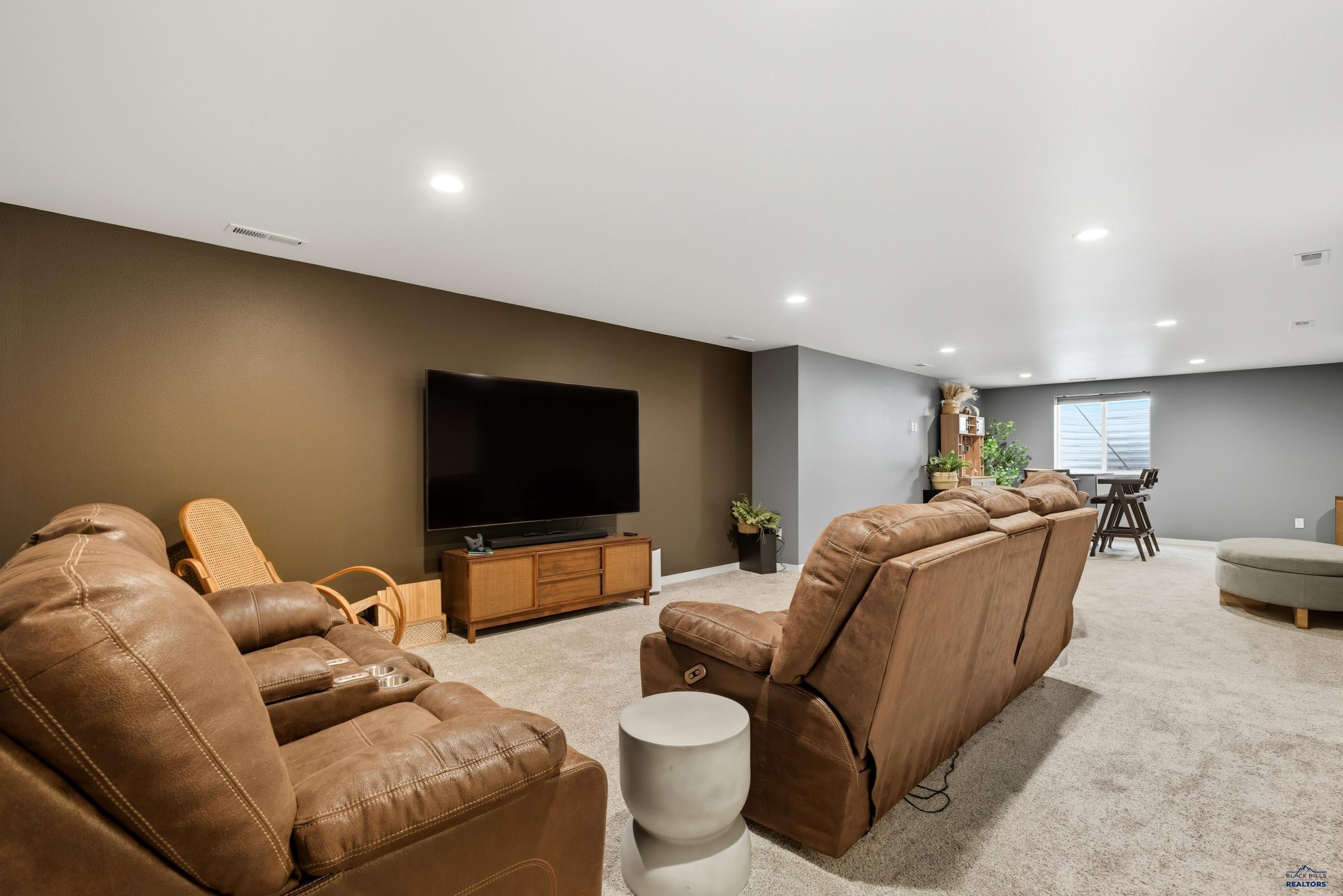 Spearfish, South Dakota, 57783, United States, 4 Bedrooms Bedrooms, ,3 BathroomsBathrooms,Residential,For Sale,1996839