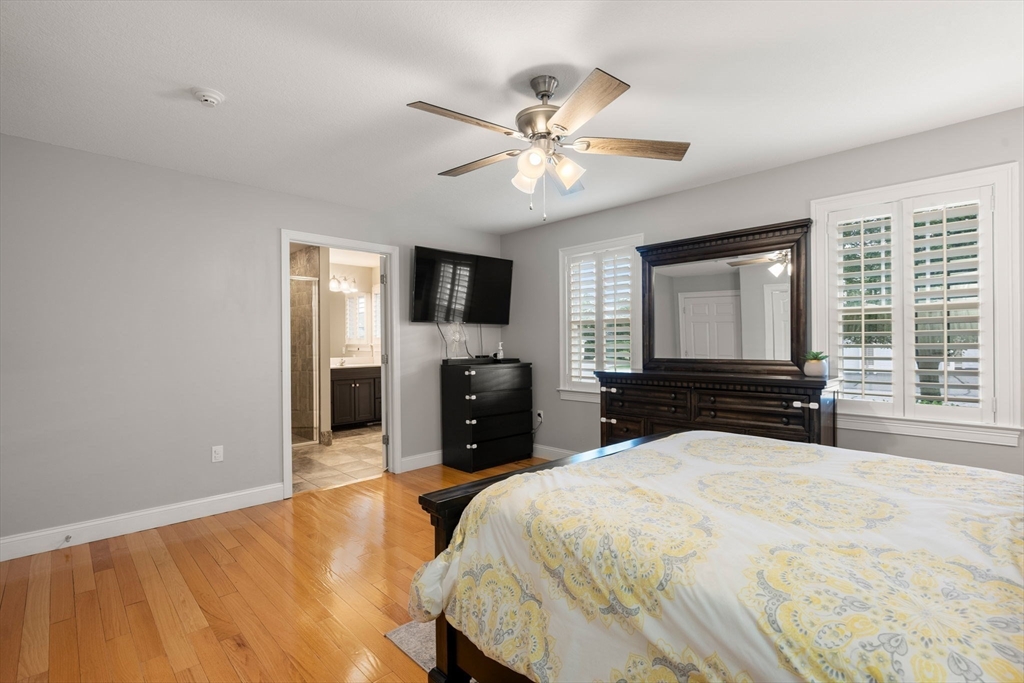 Ludlow, Massachusetts, 01056, United States, 3 Bedrooms Bedrooms, ,3 BathroomsBathrooms,Residential,For Sale,1942127