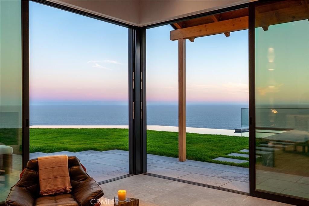 Malibu, California, 90265, United States, 7 Bedrooms Bedrooms, ,9 BathroomsBathrooms,Residential,For Sale,1838942