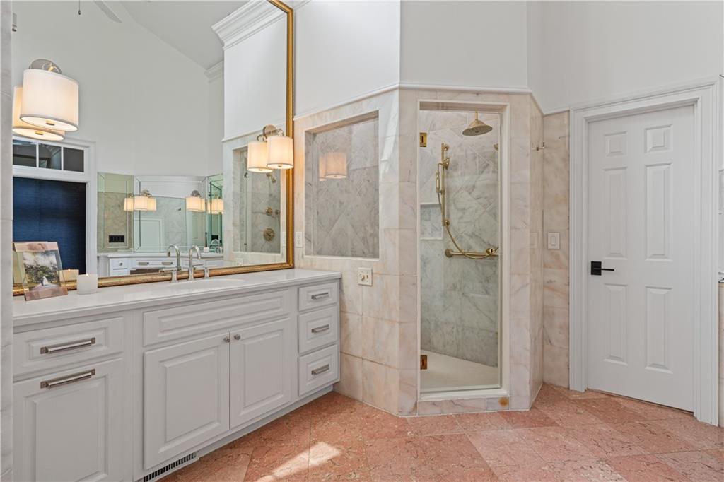 Suwanee, Georgia, 30024, United States, 5 Bedrooms Bedrooms, ,6 BathroomsBathrooms,Residential,For Sale,1822969