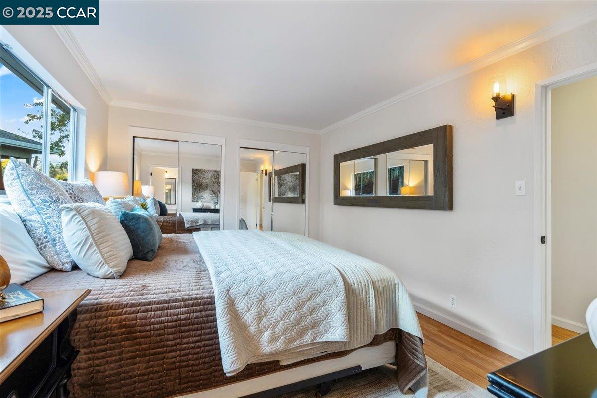 Redwood City, California, 94062, United States, 4 Bedrooms Bedrooms, ,3 BathroomsBathrooms,Residential,For Sale,1989163